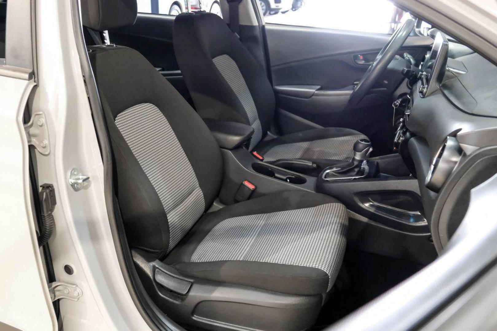 2023 Silver /Black Hyundai Kona SE (KM8K22AB3PU) with an 2.0L I4 DOHC Dual CVVT engine, CVT transmission, located at 15300 Midway Rd., Addison, TX, 75001, (972) 702-0011, 32.958321, -96.838074 - Photo#29