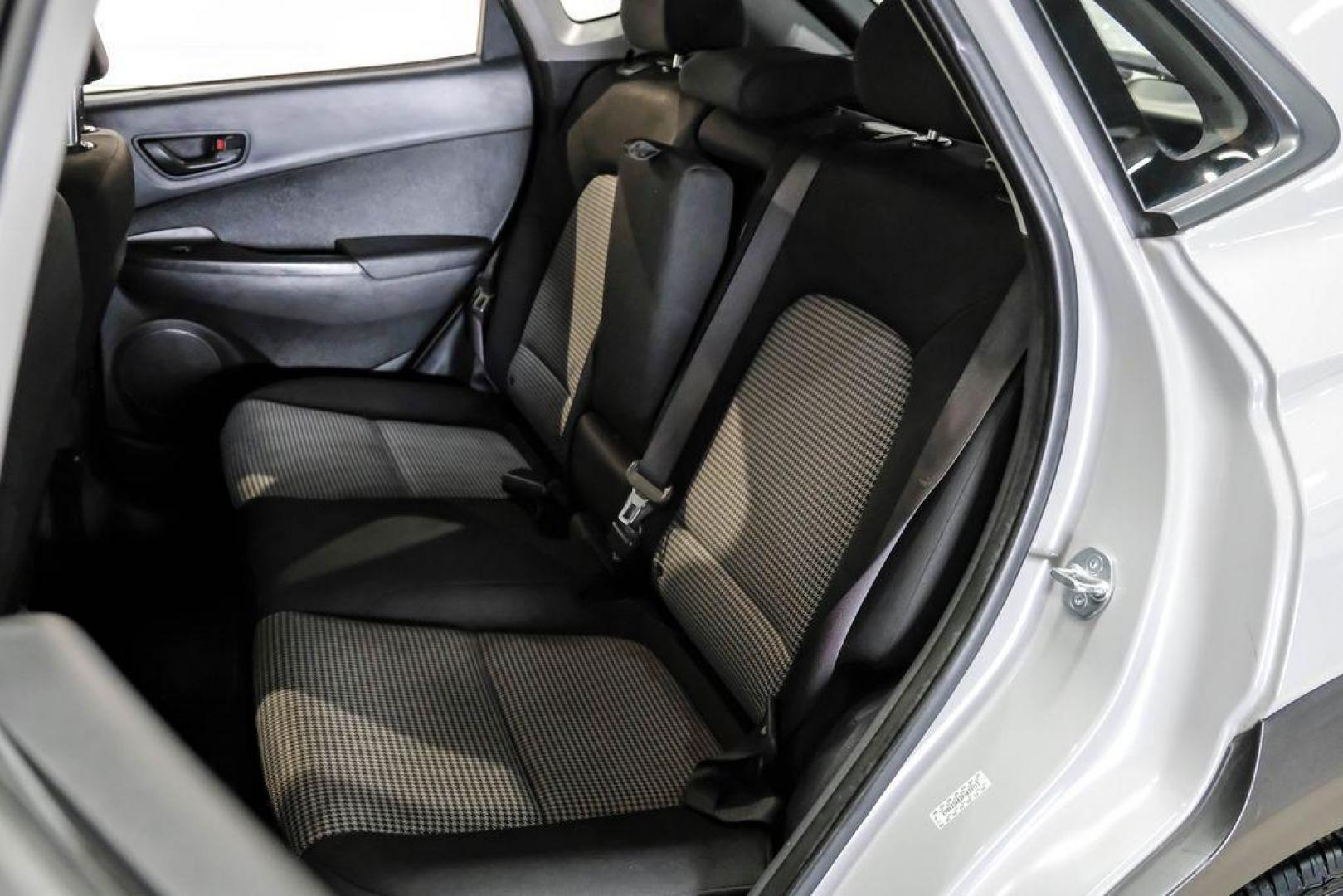 2023 Silver /Black Hyundai Kona SE (KM8K22AB3PU) with an 2.0L I4 DOHC Dual CVVT engine, CVT transmission, located at 15300 Midway Rd., Addison, TX, 75001, (972) 702-0011, 32.958321, -96.838074 - Photo#36