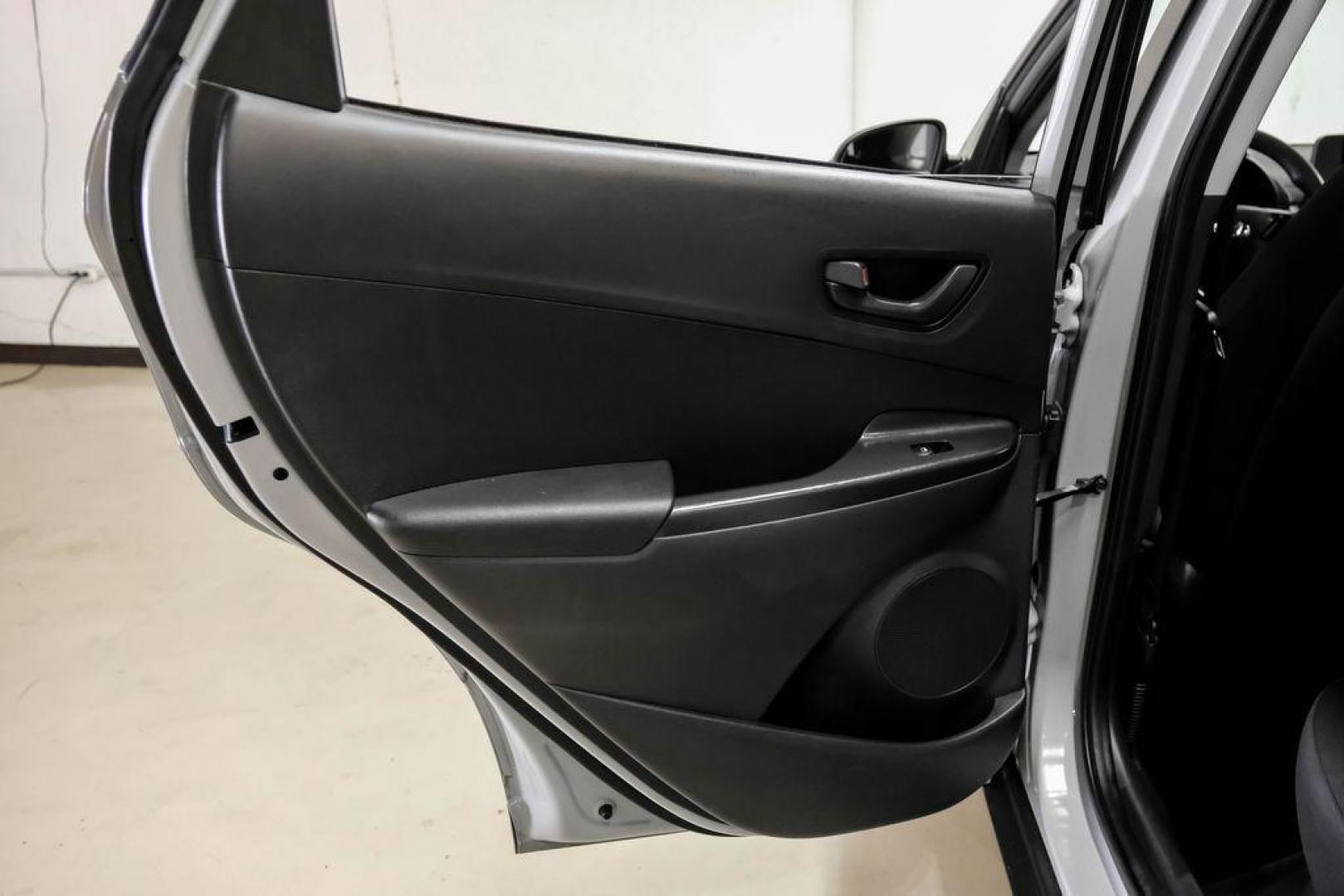 2023 Silver /Black Hyundai Kona SE (KM8K22AB3PU) with an 2.0L I4 DOHC Dual CVVT engine, CVT transmission, located at 15300 Midway Rd., Addison, TX, 75001, (972) 702-0011, 32.958321, -96.838074 - Photo#42