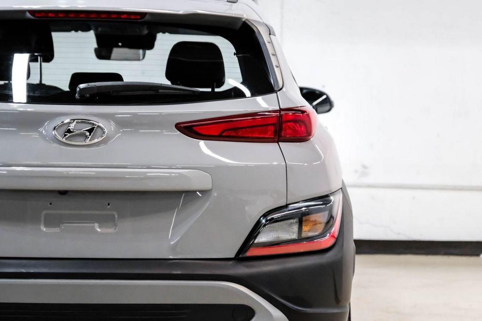 2023 Silver /Black Hyundai Kona SE (KM8K22AB3PU) with an 2.0L I4 DOHC Dual CVVT engine, CVT transmission, located at 15300 Midway Rd., Addison, TX, 75001, (972) 702-0011, 32.958321, -96.838074 - Photo#47