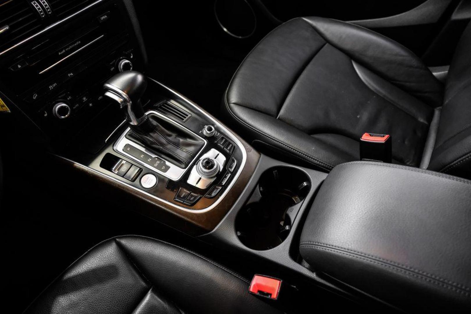 2017 Brilliant Black /Black Audi Q5 2.0T Premium Plus (WA1L2AFP8HA) with an 2.0L 4-Cylinder TFSI engine, Automatic transmission, located at 15300 Midway Rd., Addison, TX, 75001, (972) 702-0011, 32.958321, -96.838074 - Photo#23