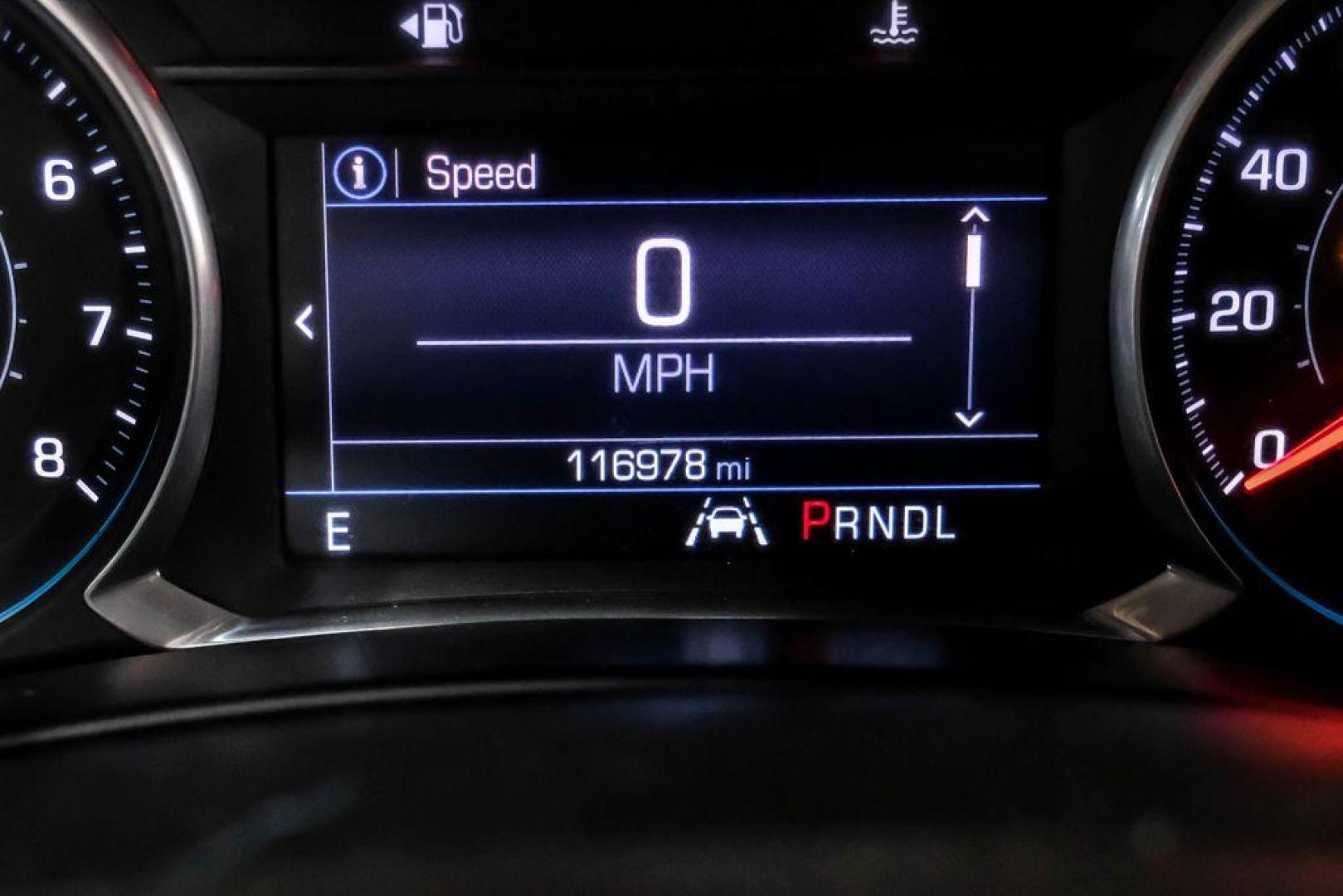 2020 Silver Ice Metallic /Jet Black Chevrolet Equinox LT (2GNAXUEV4L6) with an 1.5L DOHC engine, Automatic transmission, located at 15300 Midway Rd., Addison, TX, 75001, (972) 702-0011, 32.958321, -96.838074 - Photo#20