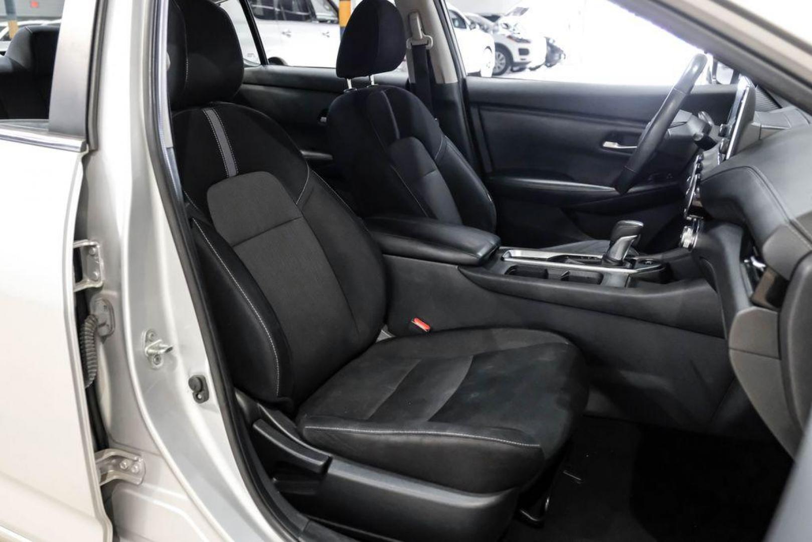 2021 Brilliant Silver Metallic /Charcoal Nissan Sentra SV (3N1AB8CV9MY) with an 2.0L DOHC engine, CVT transmission, located at 15300 Midway Rd., Addison, TX, 75001, (972) 702-0011, 32.958321, -96.838074 - Photo#31