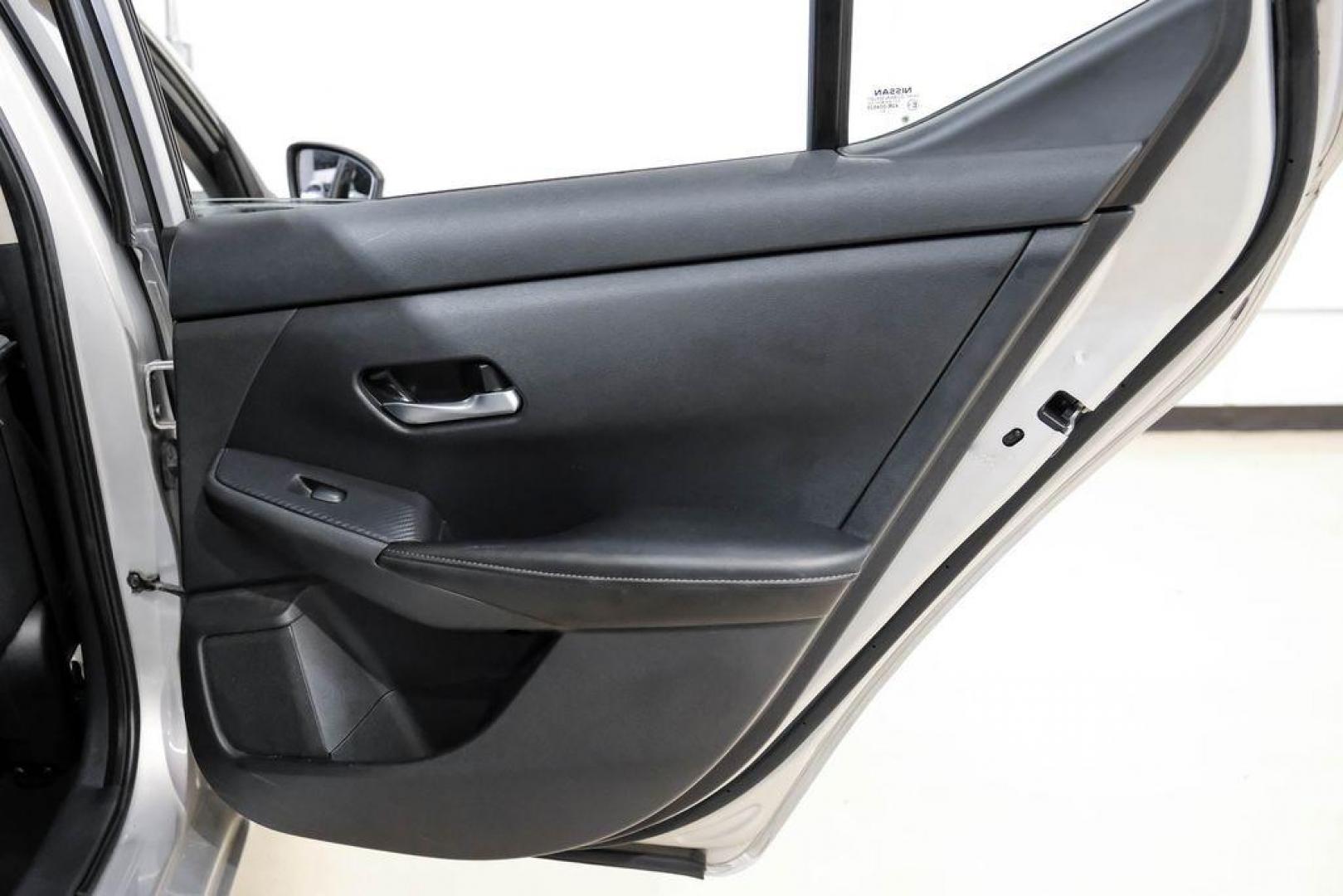 2021 Brilliant Silver Metallic /Charcoal Nissan Sentra SV (3N1AB8CV9MY) with an 2.0L DOHC engine, CVT transmission, located at 15300 Midway Rd., Addison, TX, 75001, (972) 702-0011, 32.958321, -96.838074 - Photo#45