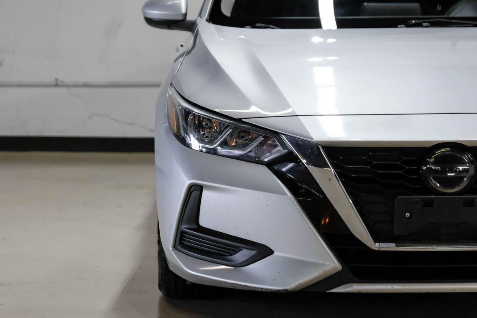 2021 Brilliant Silver Metallic /Charcoal Nissan Sentra SV (3N1AB8CV9MY) with an 2.0L DOHC engine, CVT transmission, located at 15300 Midway Rd., Addison, TX, 75001, (972) 702-0011, 32.958321, -96.838074 - Photo#46