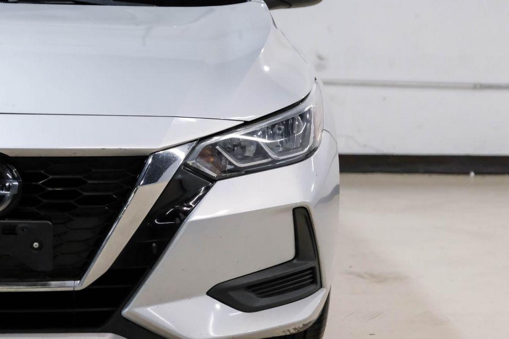 2021 Brilliant Silver Metallic /Charcoal Nissan Sentra SV (3N1AB8CV9MY) with an 2.0L DOHC engine, CVT transmission, located at 15300 Midway Rd., Addison, TX, 75001, (972) 702-0011, 32.958321, -96.838074 - Photo#47