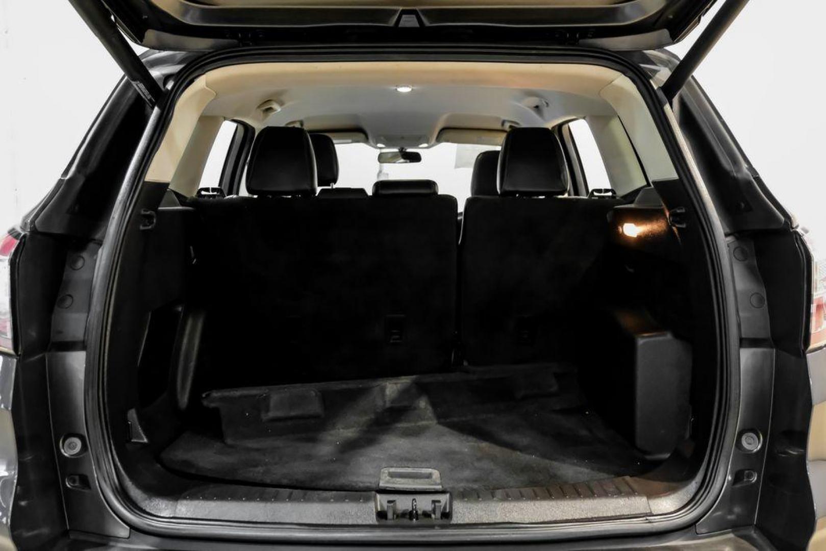 2018 Magnetic Metallic /Charcoal Black Ford Escape SEL (1FMCU9H92JU) with an EcoBoost 2.0L I4 GTDi DOHC Turbocharged VCT engine, Automatic transmission, located at 15300 Midway Rd., Addison, TX, 75001, (972) 702-0011, 32.958321, -96.838074 - Photo#49