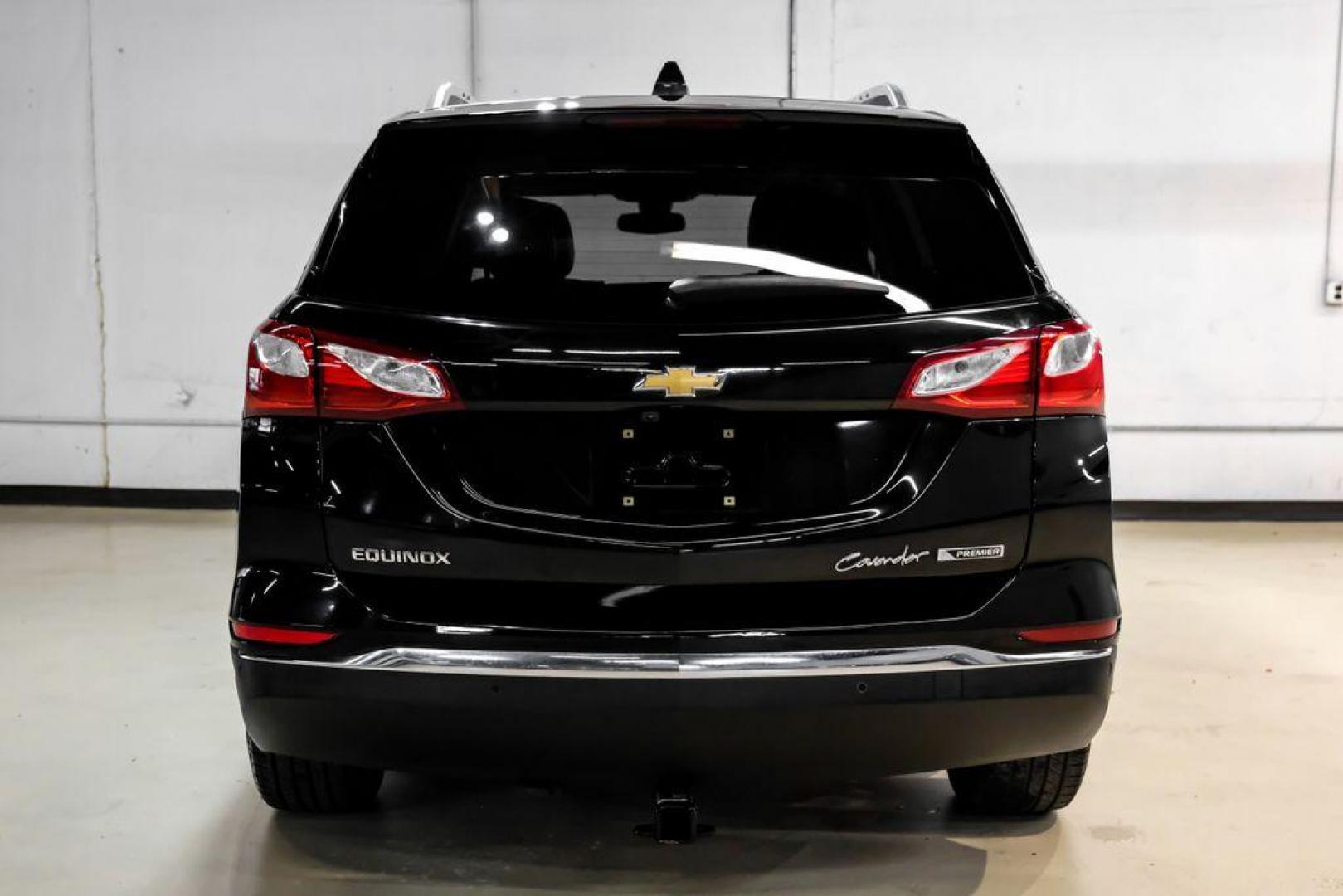 2018 Black Metallic /Jet Black Chevrolet Equinox Premier (3GNAXMEV4JL) with an 1.5L DOHC engine, Automatic transmission, located at 15300 Midway Rd., Addison, TX, 75001, (972) 702-0011, 32.958321, -96.838074 - Photo#8