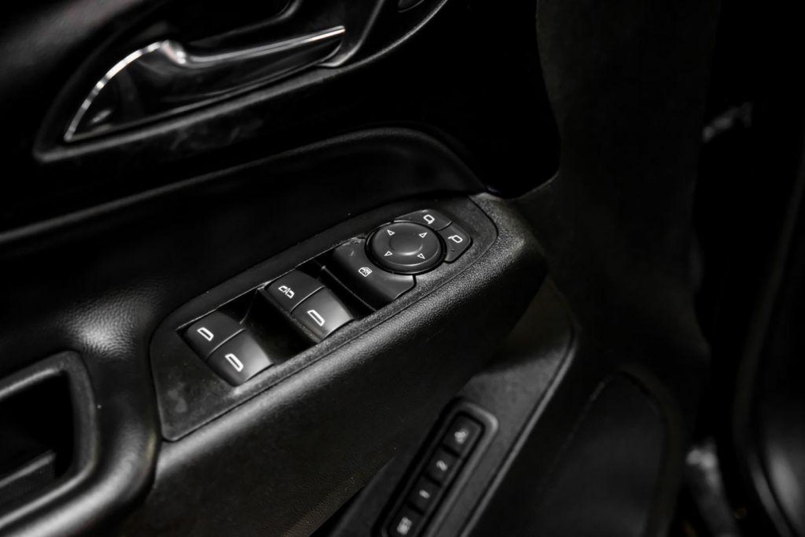 2018 Black Metallic /Jet Black Chevrolet Equinox Premier (3GNAXMEV4JL) with an 1.5L DOHC engine, Automatic transmission, located at 15300 Midway Rd., Addison, TX, 75001, (972) 702-0011, 32.958321, -96.838074 - Photo#37