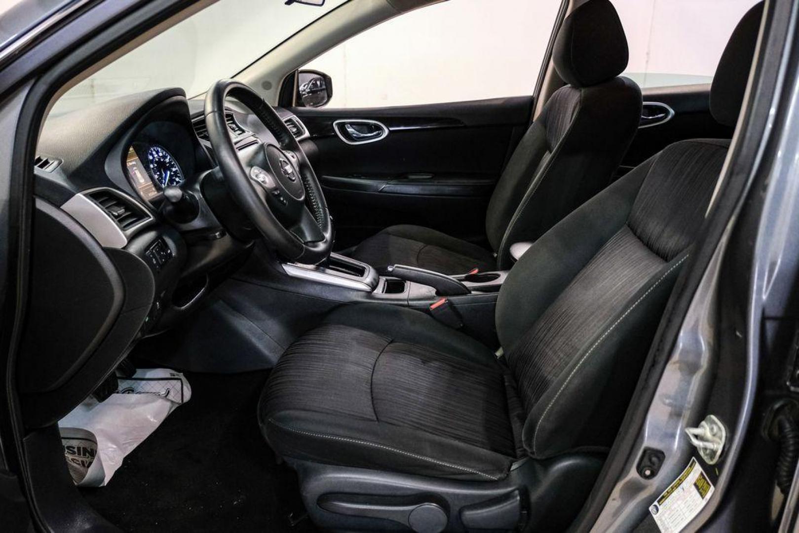 2019 Gun Metallic /Charcoal Nissan Sentra SV (3N1AB7AP7KY) with an 1.8L 4-Cylinder DOHC 16V engine, CVT transmission, located at 15300 Midway Rd., Addison, TX, 75001, (972) 702-0011, 32.958321, -96.838074 - Photo#3
