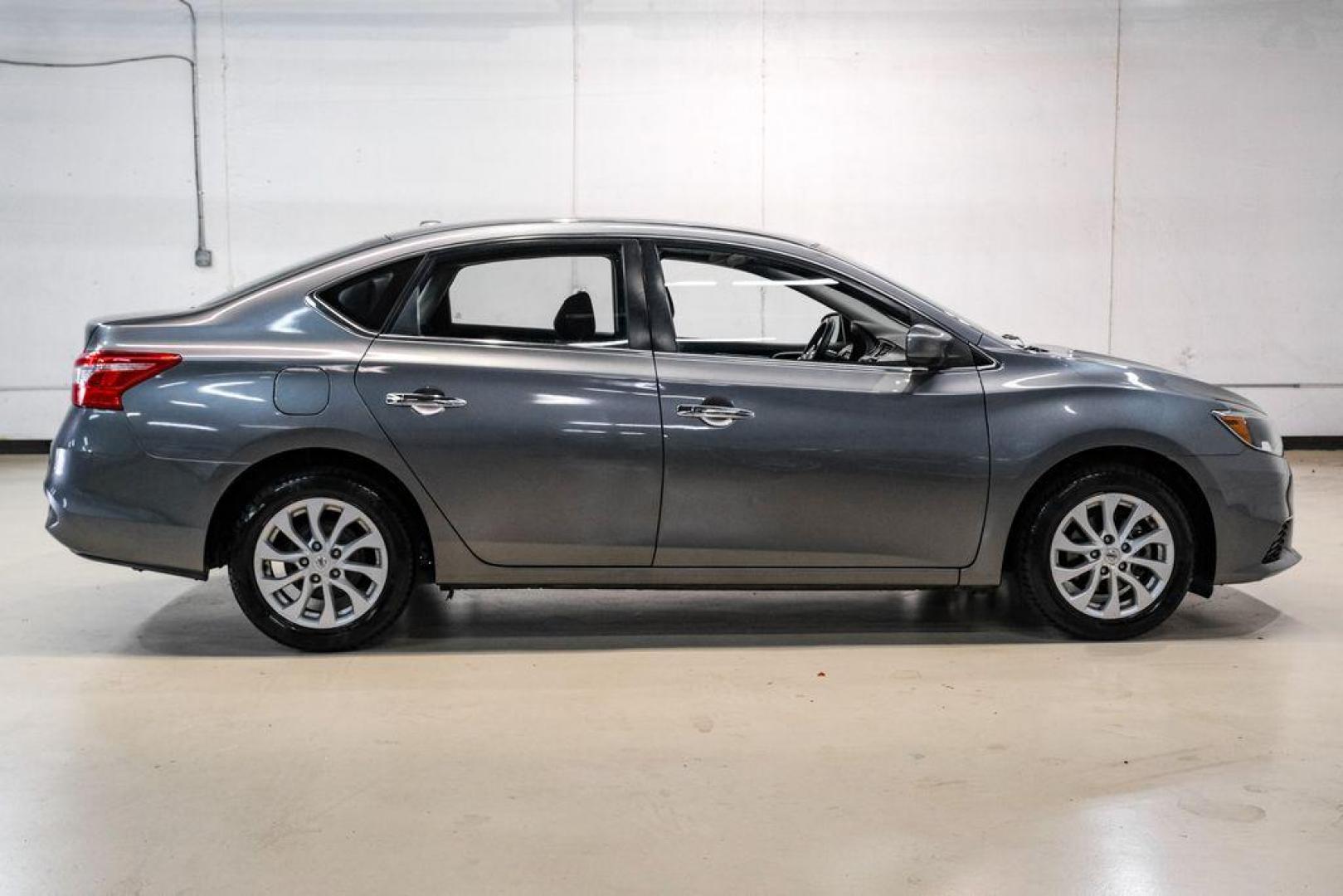 2019 Gun Metallic /Charcoal Nissan Sentra SV (3N1AB7AP7KY) with an 1.8L 4-Cylinder DOHC 16V engine, CVT transmission, located at 15300 Midway Rd., Addison, TX, 75001, (972) 702-0011, 32.958321, -96.838074 - Photo#6