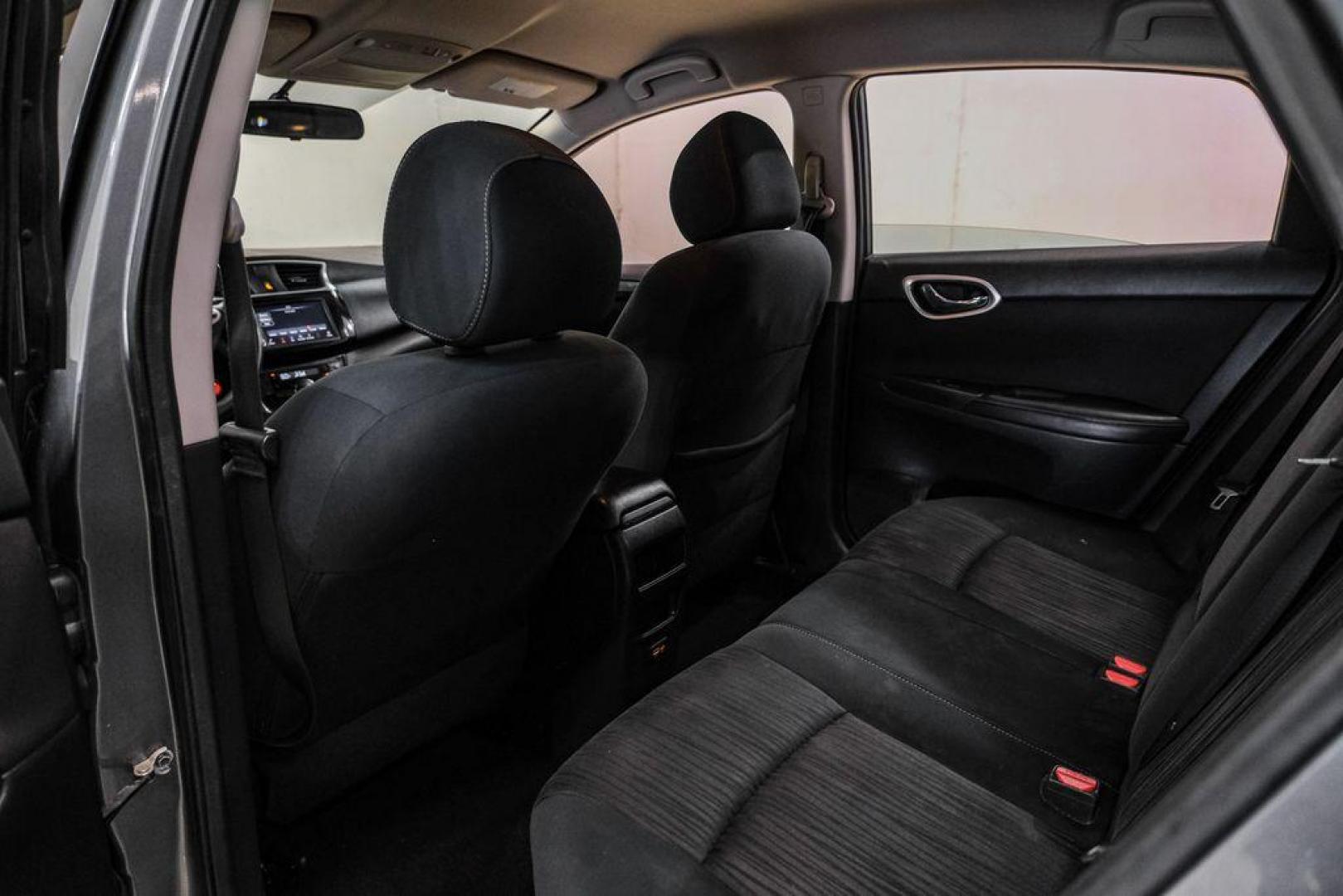 2019 Gun Metallic /Charcoal Nissan Sentra SV (3N1AB7AP7KY) with an 1.8L 4-Cylinder DOHC 16V engine, CVT transmission, located at 15300 Midway Rd., Addison, TX, 75001, (972) 702-0011, 32.958321, -96.838074 - Photo#36