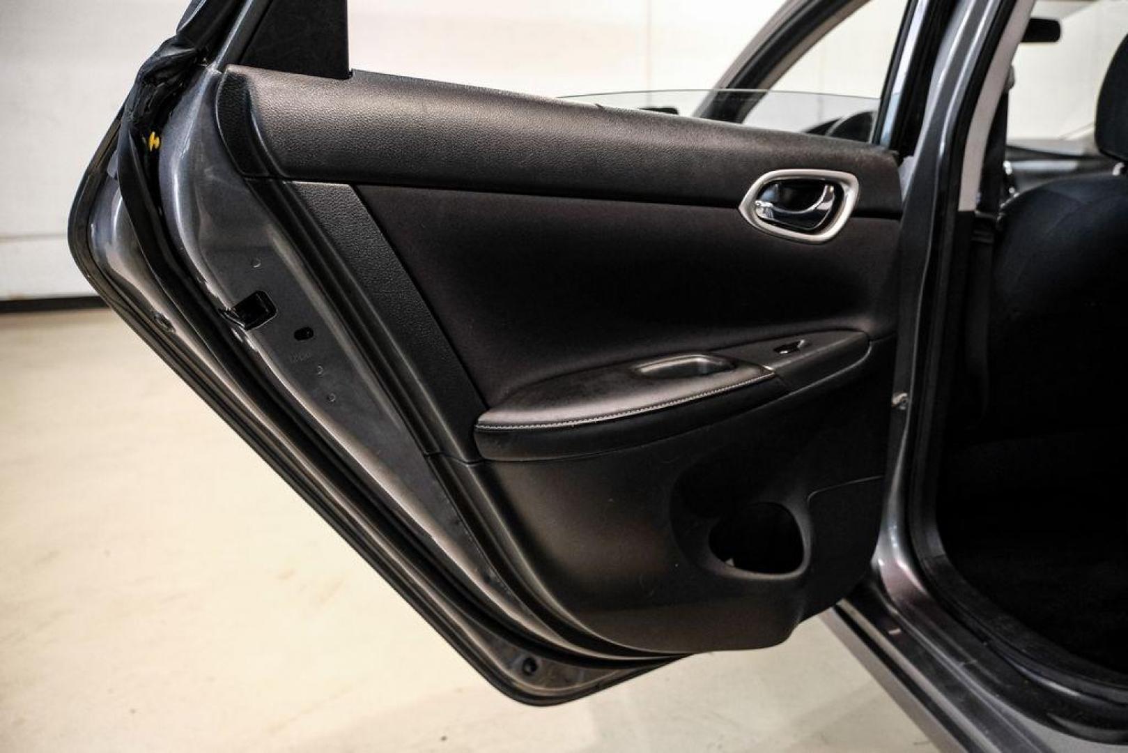 2019 Gun Metallic /Charcoal Nissan Sentra SV (3N1AB7AP7KY) with an 1.8L 4-Cylinder DOHC 16V engine, CVT transmission, located at 15300 Midway Rd., Addison, TX, 75001, (972) 702-0011, 32.958321, -96.838074 - Photo#41