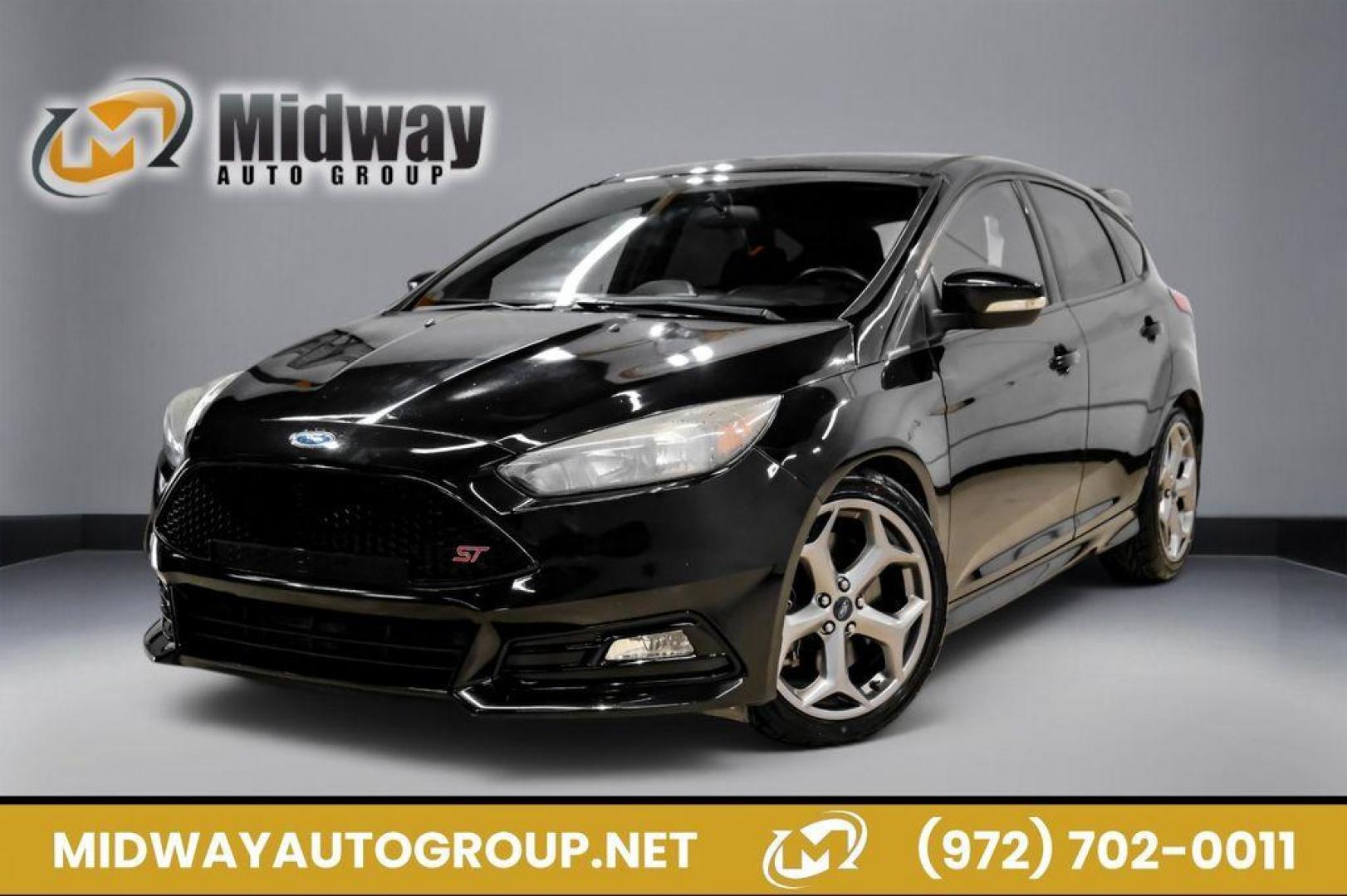 2015 Tuxedo Black /Black Ford Focus ST (1FADP3L97FL) with an EcoBoost 2.0L I4 GTDi DOHC Turbocharged VCT engine, Manual transmission, located at 15300 Midway Rd., Addison, TX, 75001, (972) 702-0011, 32.958321, -96.838074 - Photo#0