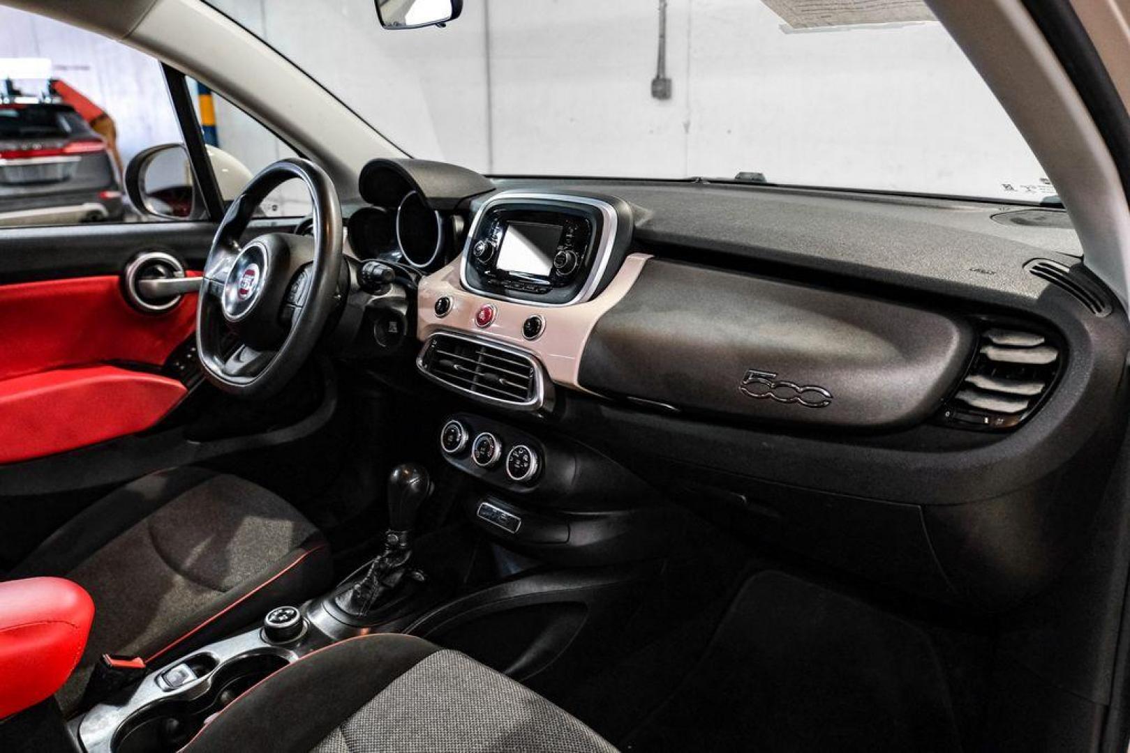 2016 Grigio /Black/Red Fiat 500X Easy (ZFBCFXBT2GP) with an 2.4L I4 MultiAir engine, Automatic transmission, located at 15300 Midway Rd., Addison, TX, 75001, (972) 702-0011, 32.958321, -96.838074 - Photo#13
