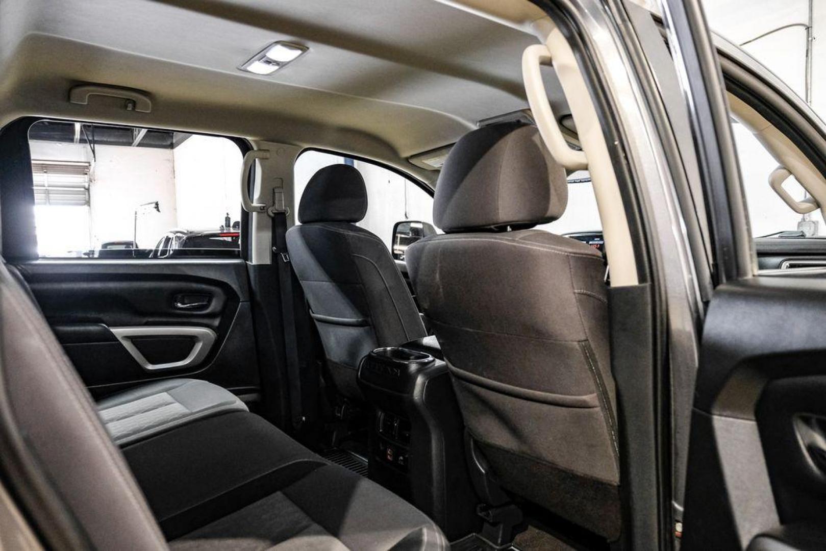 2021 Gun Metallic /Black Nissan Titan SV (1N6AA1ED4MN) with an 5.6L V8 DOHC 32V 400hp engine, Automatic transmission, located at 15300 Midway Rd., Addison, TX, 75001, (972) 702-0011, 32.958321, -96.838074 - Photo#31