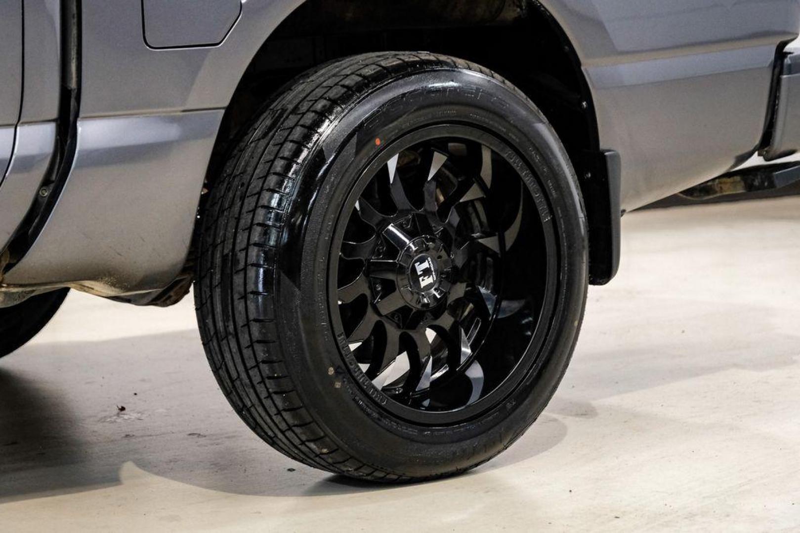 2021 Gun Metallic /Black Nissan Titan SV (1N6AA1ED4MN) with an 5.6L V8 DOHC 32V 400hp engine, Automatic transmission, located at 15300 Midway Rd., Addison, TX, 75001, (972) 702-0011, 32.958321, -96.838074 - Photo#52