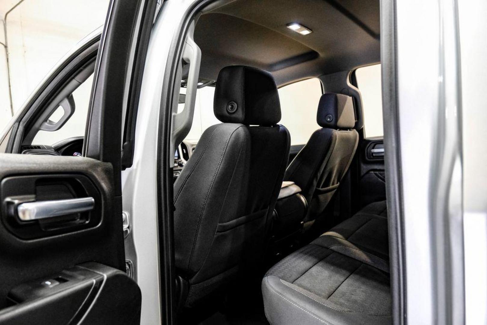 2020 Silver Ice Metallic /Jet Black Chevrolet Silverado 1500 LT (1GCRYDED0LZ) with an EcoTec3 5.3L V8 engine, Automatic transmission, located at 15300 Midway Rd., Addison, TX, 75001, (972) 702-0011, 32.958321, -96.838074 - Photo#32