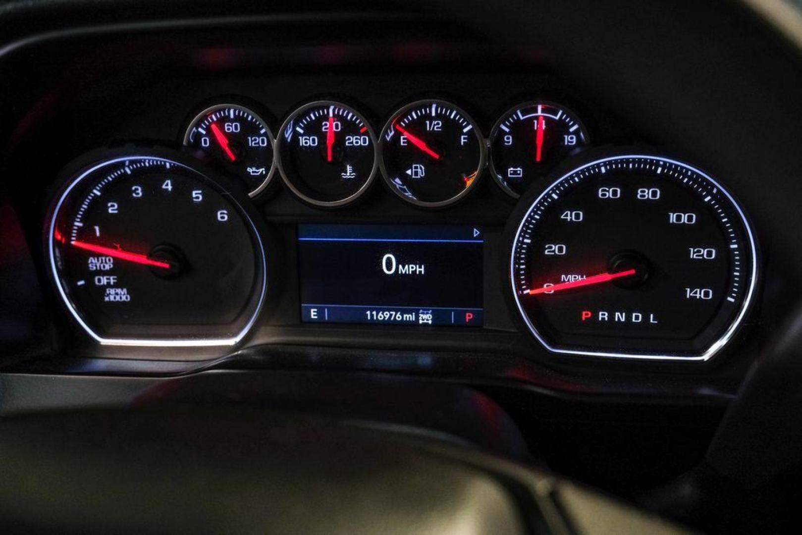 2020 Silver Ice Metallic /Jet Black Chevrolet Silverado 1500 LT (1GCRYDED0LZ) with an EcoTec3 5.3L V8 engine, Automatic transmission, located at 15300 Midway Rd., Addison, TX, 75001, (972) 702-0011, 32.958321, -96.838074- Photo#19