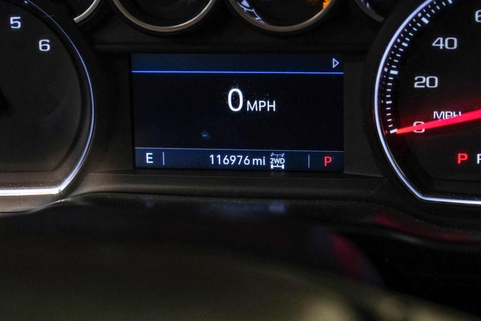2020 Silver Ice Metallic /Jet Black Chevrolet Silverado 1500 LT (1GCRYDED0LZ) with an EcoTec3 5.3L V8 engine, Automatic transmission, located at 15300 Midway Rd., Addison, TX, 75001, (972) 702-0011, 32.958321, -96.838074- Photo#20