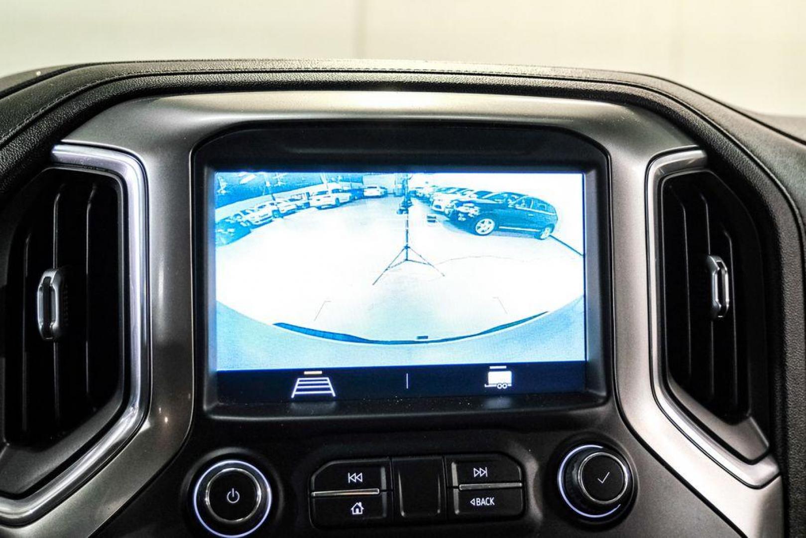 2020 Silver Ice Metallic /Jet Black Chevrolet Silverado 1500 LT (1GCRYDED0LZ) with an EcoTec3 5.3L V8 engine, Automatic transmission, located at 15300 Midway Rd., Addison, TX, 75001, (972) 702-0011, 32.958321, -96.838074- Photo#21