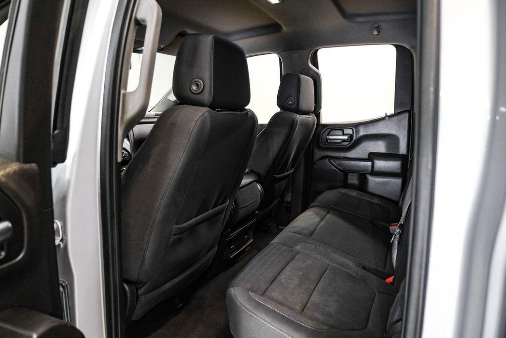 2020 Silver Ice Metallic /Jet Black Chevrolet Silverado 1500 LT (1GCRYDED0LZ) with an EcoTec3 5.3L V8 engine, Automatic transmission, located at 15300 Midway Rd., Addison, TX, 75001, (972) 702-0011, 32.958321, -96.838074- Photo#37