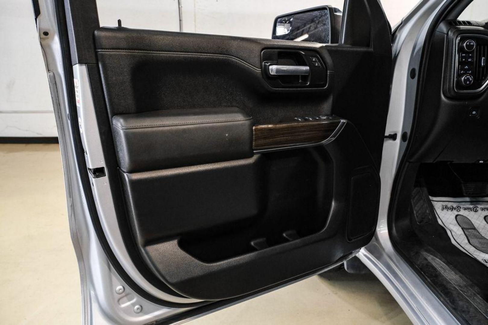 2020 Silver Ice Metallic /Jet Black Chevrolet Silverado 1500 LT (1GCRYDED0LZ) with an EcoTec3 5.3L V8 engine, Automatic transmission, located at 15300 Midway Rd., Addison, TX, 75001, (972) 702-0011, 32.958321, -96.838074- Photo#41
