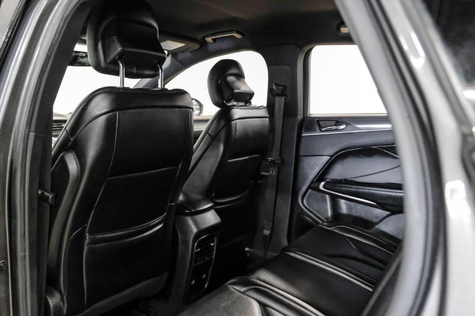 2019 Magnetic Gray Metallic /Ebony Lincoln MKC Standard (5LMCJ1C91KU) with an 2.0L I4 engine, Automatic transmission, located at 15300 Midway Rd., Addison, TX, 75001, (972) 702-0011, 32.958321, -96.838074 - Photo#37