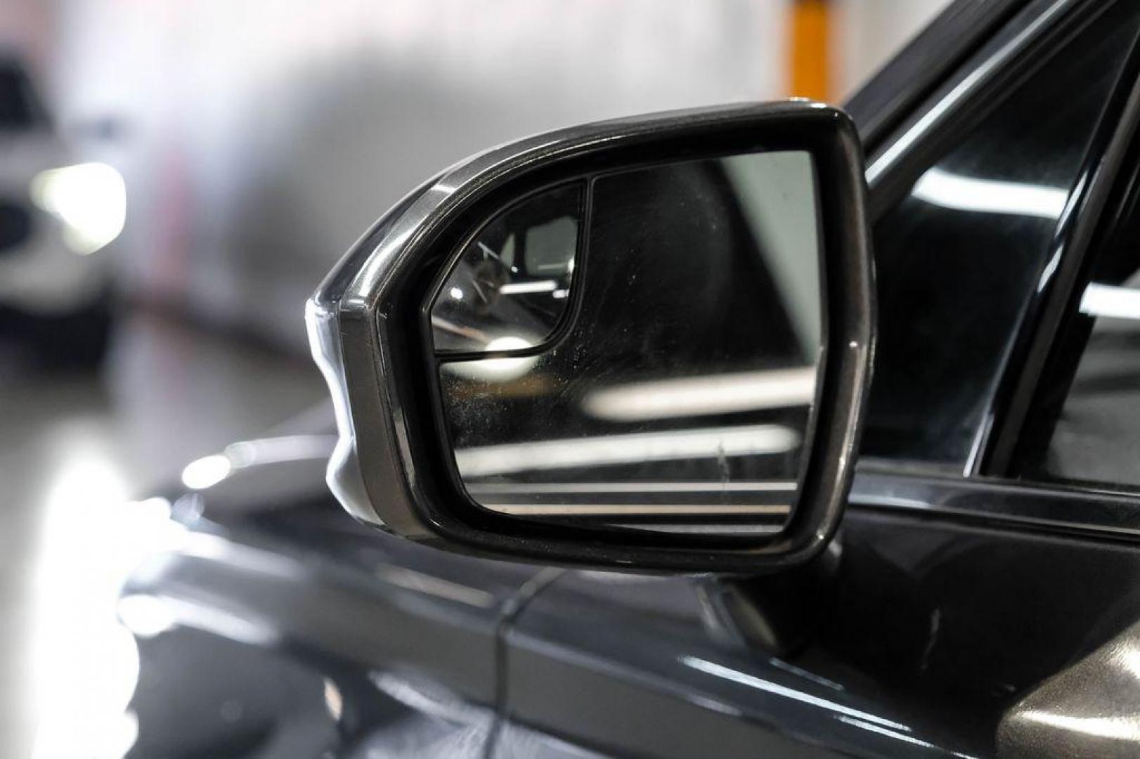 2019 Magnetic Gray Metallic /Ebony Lincoln MKC Standard (5LMCJ1C91KU) with an 2.0L I4 engine, Automatic transmission, located at 15300 Midway Rd., Addison, TX, 75001, (972) 702-0011, 32.958321, -96.838074 - Photo#41