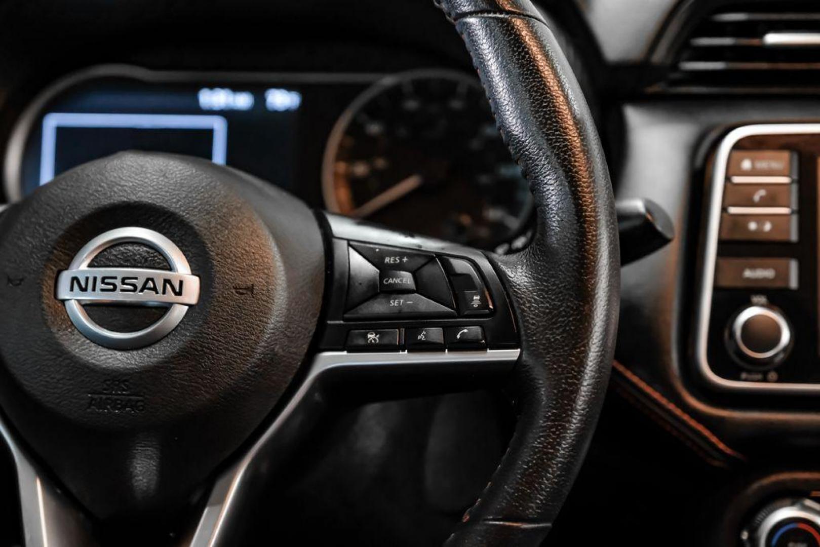 2020 Aspen White /Sport Interior Nissan Versa 1.6 SR (3N1CN8FV3LL) with an 1.6L 4-Cylinder DOHC 16V engine, CVT transmission, located at 15300 Midway Rd., Addison, TX, 75001, (972) 702-0011, 32.958321, -96.838074 - Photo#17