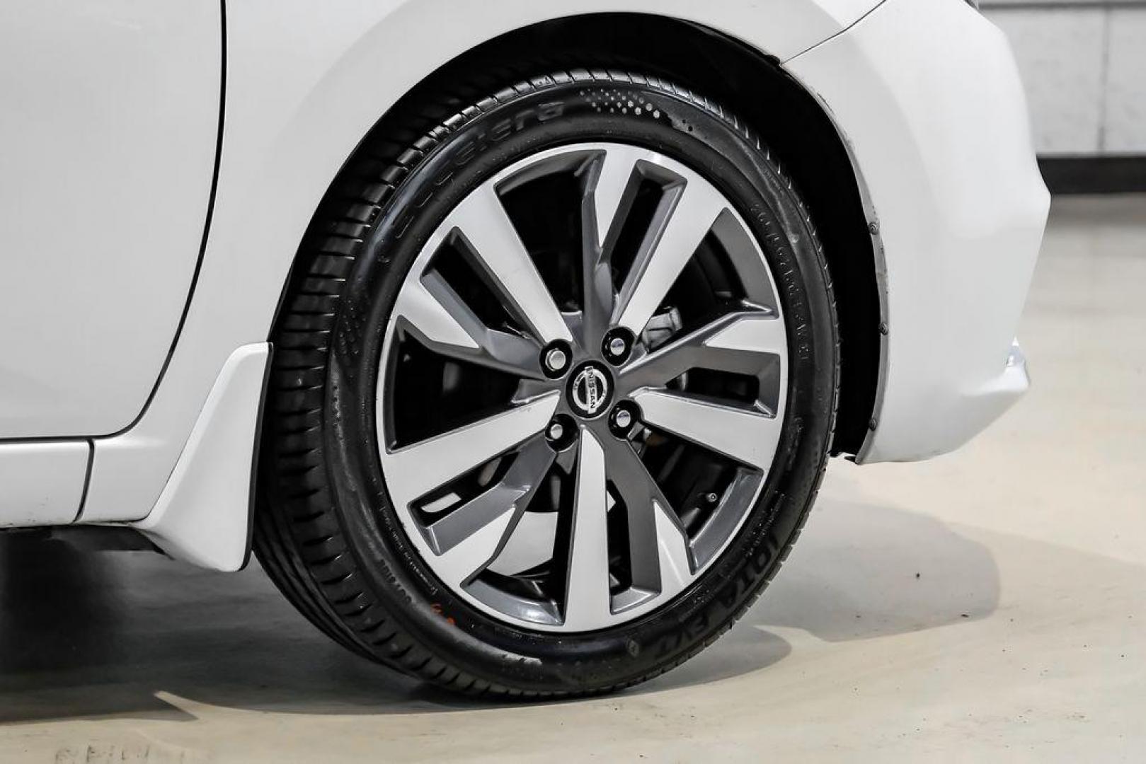 2020 Aspen White /Sport Interior Nissan Versa 1.6 SR (3N1CN8FV3LL) with an 1.6L 4-Cylinder DOHC 16V engine, CVT transmission, located at 15300 Midway Rd., Addison, TX, 75001, (972) 702-0011, 32.958321, -96.838074 - Photo#53
