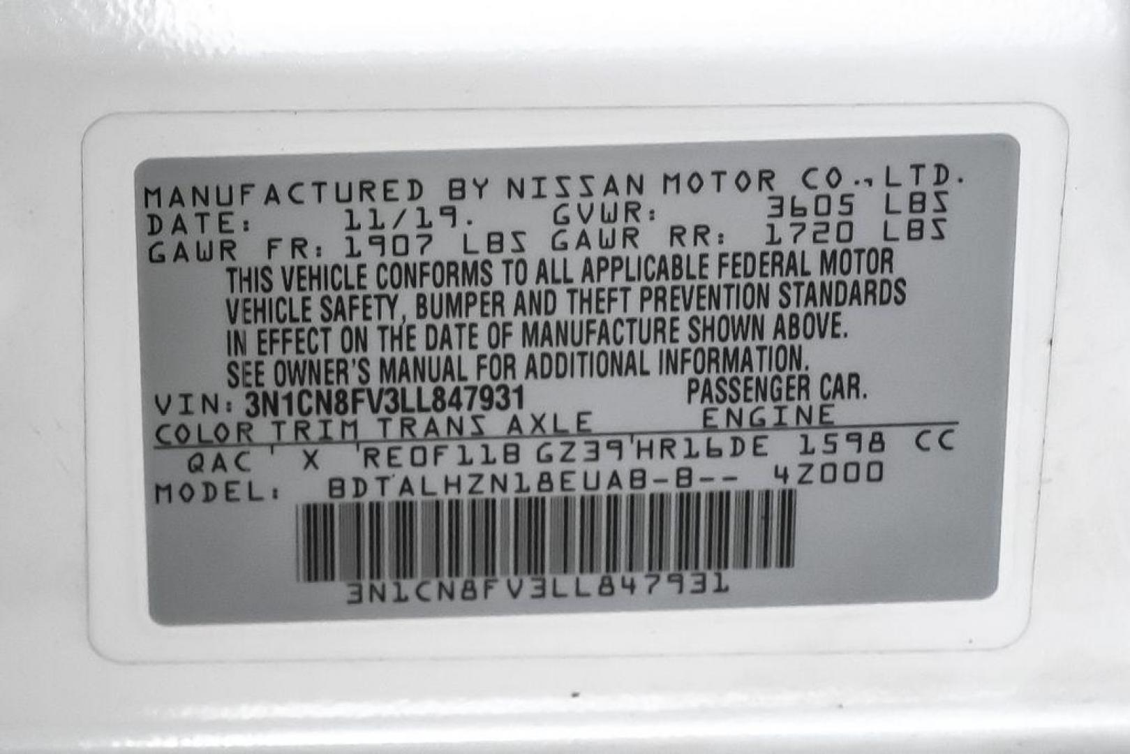 2020 Aspen White /Sport Interior Nissan Versa 1.6 SR (3N1CN8FV3LL) with an 1.6L 4-Cylinder DOHC 16V engine, CVT transmission, located at 15300 Midway Rd., Addison, TX, 75001, (972) 702-0011, 32.958321, -96.838074 - Photo#58