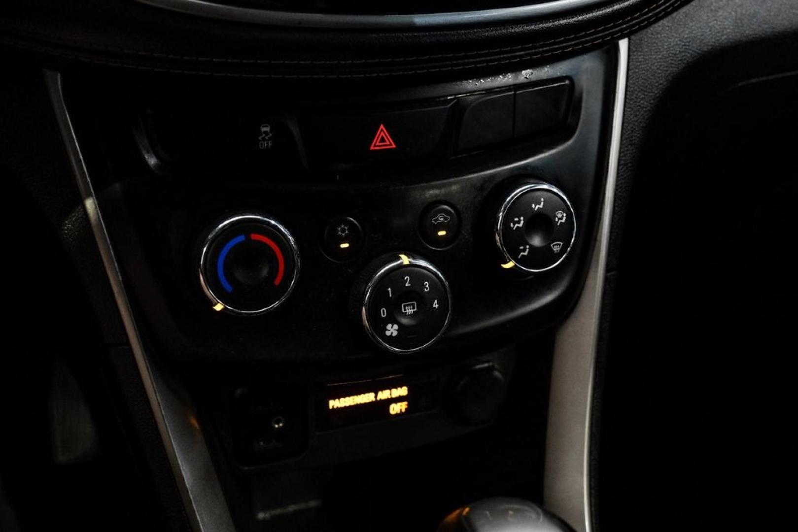 2022 Black Cherry Metallic /Jet Black Chevrolet Trax LT (KL7CJPSM4NB) with an Turbo 1.4L VVT DOHC 4-Cylinder DI SIDI engine, Automatic transmission, located at 15300 Midway Rd., Addison, TX, 75001, (972) 702-0011, 32.958321, -96.838074 - Photo#26