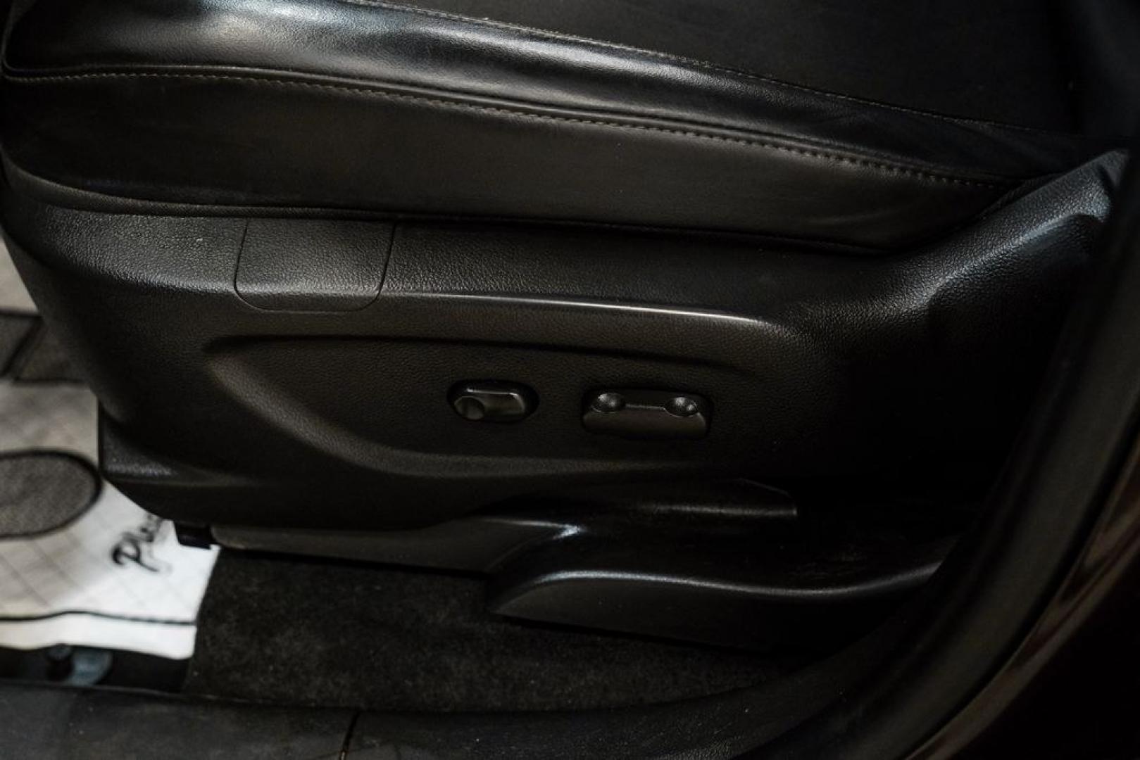 2022 Black Cherry Metallic /Jet Black Chevrolet Trax LT (KL7CJPSM4NB) with an Turbo 1.4L VVT DOHC 4-Cylinder DI SIDI engine, Automatic transmission, located at 15300 Midway Rd., Addison, TX, 75001, (972) 702-0011, 32.958321, -96.838074 - Photo#32