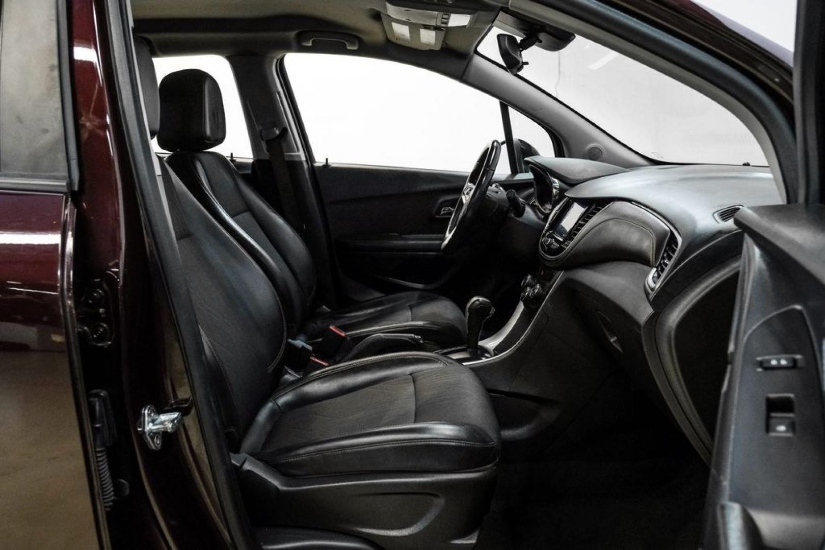 2022 Black Cherry Metallic /Jet Black Chevrolet Trax LT (KL7CJPSM4NB) with an Turbo 1.4L VVT DOHC 4-Cylinder DI SIDI engine, Automatic transmission, located at 15300 Midway Rd., Addison, TX, 75001, (972) 702-0011, 32.958321, -96.838074 - Photo#34
