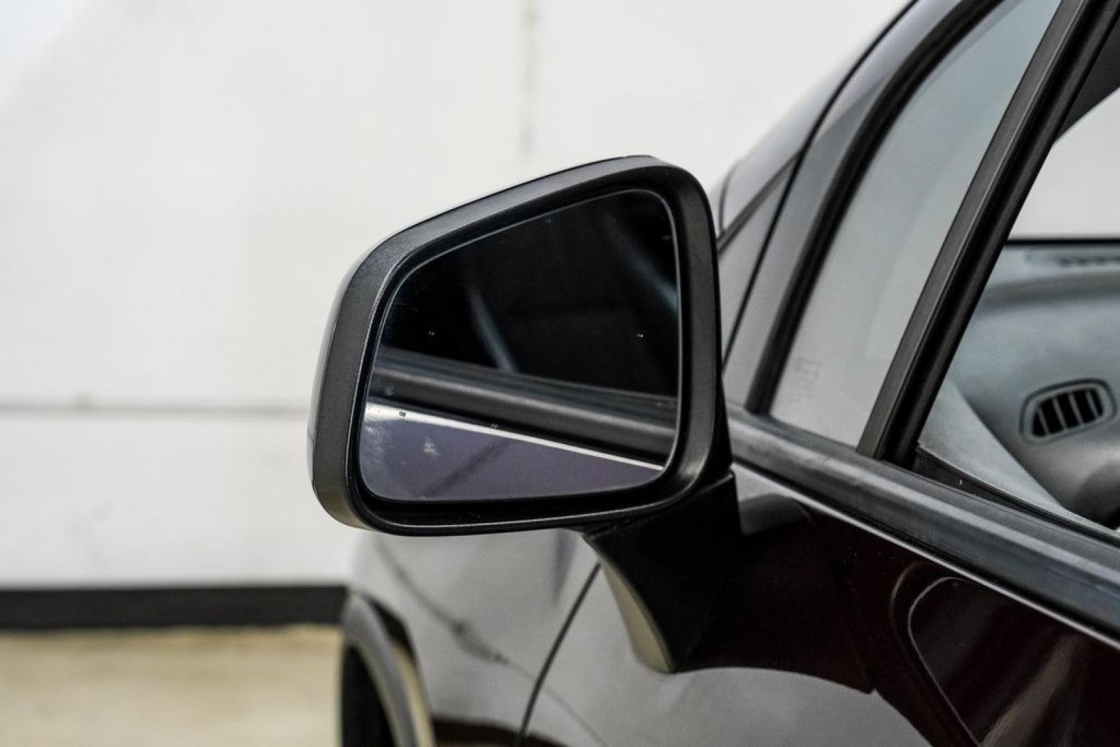 2022 Black Cherry Metallic /Jet Black Chevrolet Trax LT (KL7CJPSM4NB) with an Turbo 1.4L VVT DOHC 4-Cylinder DI SIDI engine, Automatic transmission, located at 15300 Midway Rd., Addison, TX, 75001, (972) 702-0011, 32.958321, -96.838074 - Photo#42