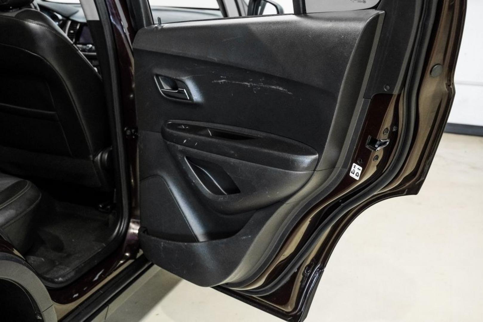 2022 Black Cherry Metallic /Jet Black Chevrolet Trax LT (KL7CJPSM4NB) with an Turbo 1.4L VVT DOHC 4-Cylinder DI SIDI engine, Automatic transmission, located at 15300 Midway Rd., Addison, TX, 75001, (972) 702-0011, 32.958321, -96.838074 - Photo#47