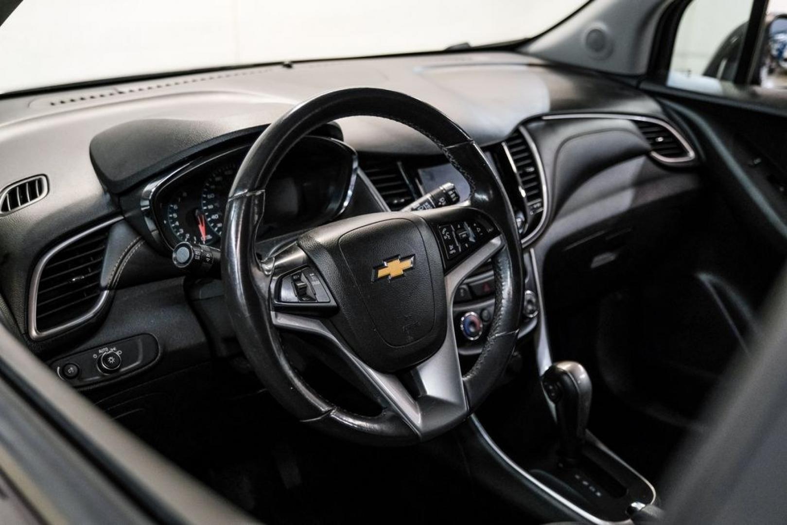 2022 Black Cherry Metallic /Jet Black Chevrolet Trax LT (KL7CJPSM4NB) with an Turbo 1.4L VVT DOHC 4-Cylinder DI SIDI engine, Automatic transmission, located at 15300 Midway Rd., Addison, TX, 75001, (972) 702-0011, 32.958321, -96.838074- Photo#14