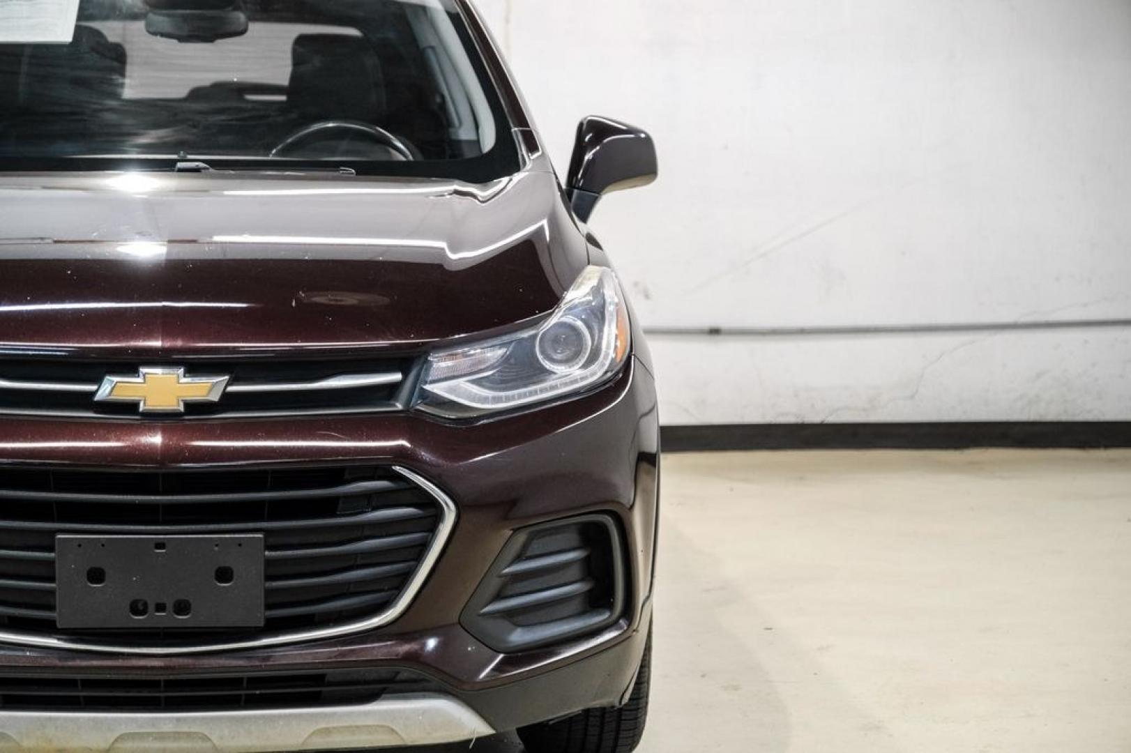 2022 Black Cherry Metallic /Jet Black Chevrolet Trax LT (KL7CJPSM4NB) with an Turbo 1.4L VVT DOHC 4-Cylinder DI SIDI engine, Automatic transmission, located at 15300 Midway Rd., Addison, TX, 75001, (972) 702-0011, 32.958321, -96.838074- Photo#39