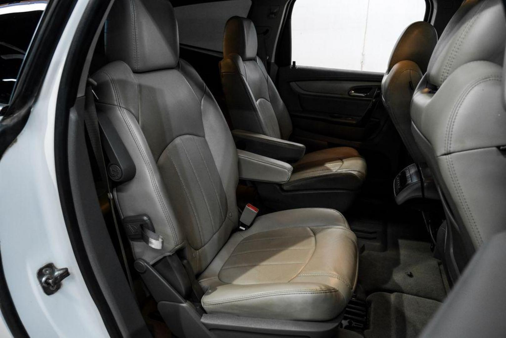 2017 Summit White /Dark Titanium/Light Titanium Chevrolet Traverse Premier (1GNKRJKD3HJ) with an 3.6L V6 SIDI engine, Automatic transmission, located at 15300 Midway Rd., Addison, TX, 75001, (972) 702-0011, 32.958321, -96.838074 - Photo#34
