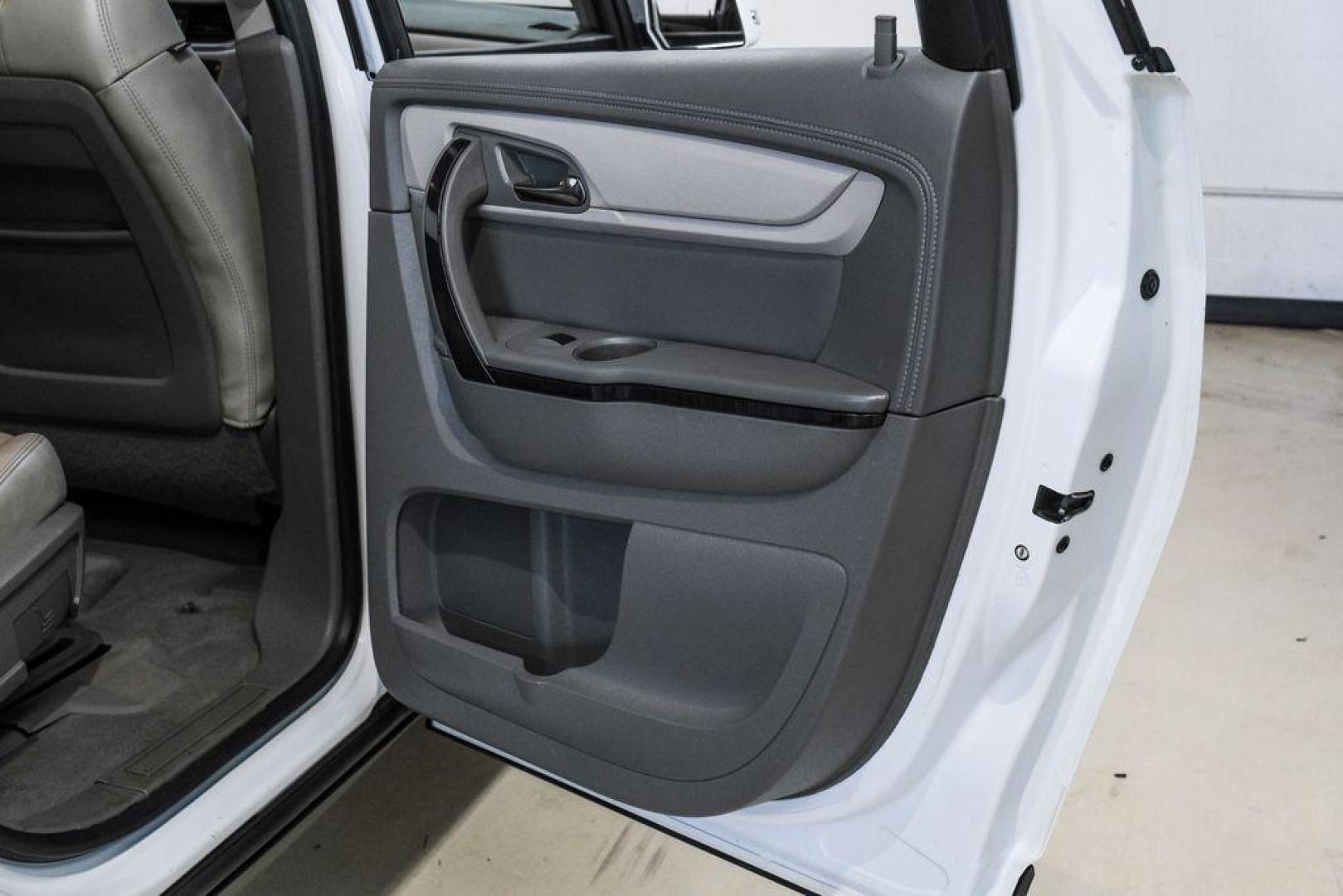 2017 Summit White /Dark Titanium/Light Titanium Chevrolet Traverse Premier (1GNKRJKD3HJ) with an 3.6L V6 SIDI engine, Automatic transmission, located at 15300 Midway Rd., Addison, TX, 75001, (972) 702-0011, 32.958321, -96.838074 - Photo#45