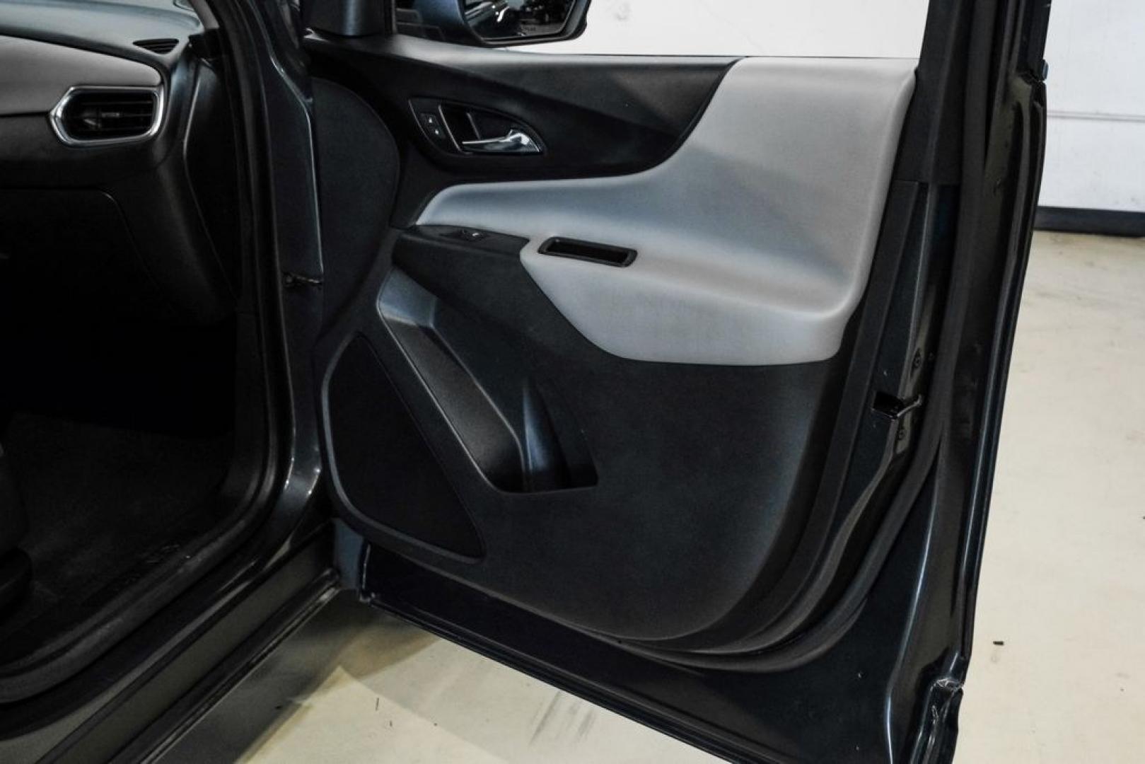 2021 Nightfall Gray Metallic /Medium Ash Gray Chevrolet Equinox LT (2GNAXTEV4M6) with an 1.5L DOHC engine, Automatic transmission, located at 15300 Midway Rd., Addison, TX, 75001, (972) 702-0011, 32.958321, -96.838074 - Photo#44