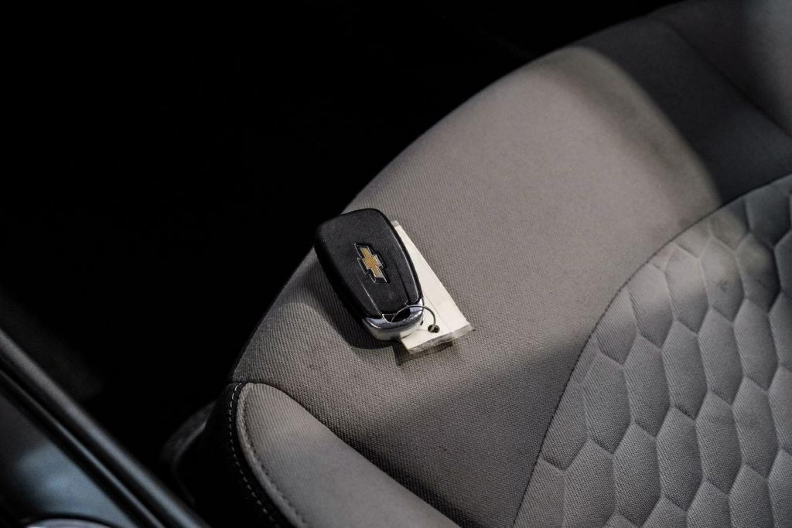 2021 Nightfall Gray Metallic /Medium Ash Gray Chevrolet Equinox LT (2GNAXTEV4M6) with an 1.5L DOHC engine, Automatic transmission, located at 15300 Midway Rd., Addison, TX, 75001, (972) 702-0011, 32.958321, -96.838074 - Photo#58