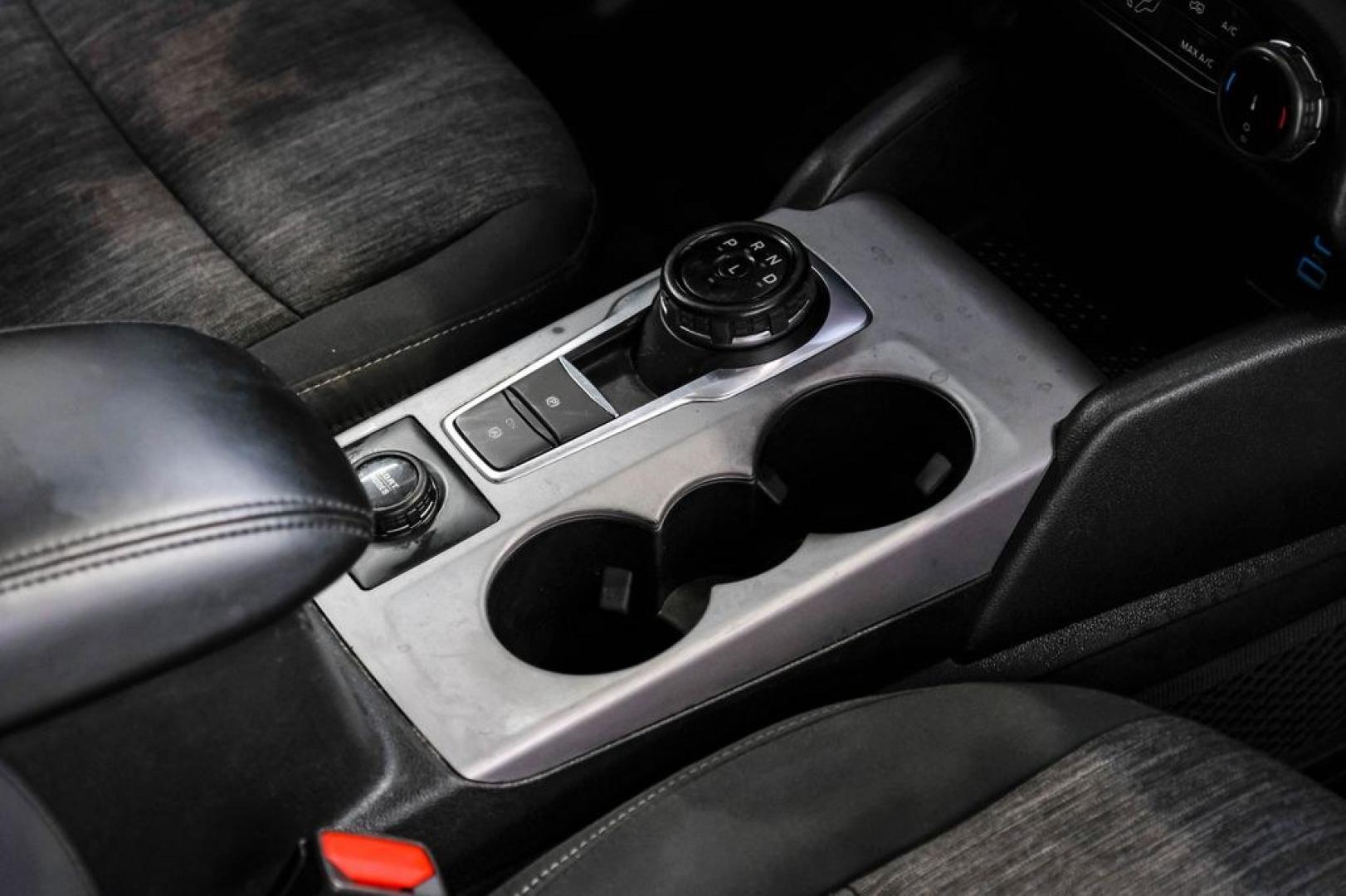 2022 Oxford White /Ebony Ford Bronco Sport Big Bend (3FMCR9B64NR) with an 1.5L EcoBoost engine, Automatic transmission, located at 15300 Midway Rd., Addison, TX, 75001, (972) 702-0011, 32.958321, -96.838074 - Photo#21