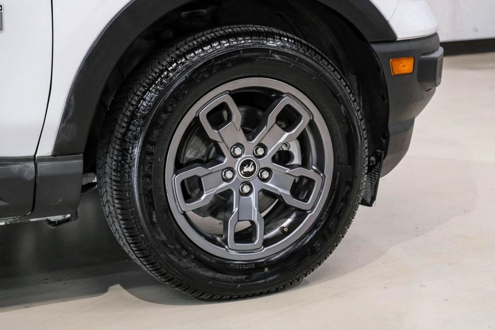 2022 Oxford White /Ebony Ford Bronco Sport Big Bend (3FMCR9B64NR) with an 1.5L EcoBoost engine, Automatic transmission, located at 15300 Midway Rd., Addison, TX, 75001, (972) 702-0011, 32.958321, -96.838074 - Photo#51