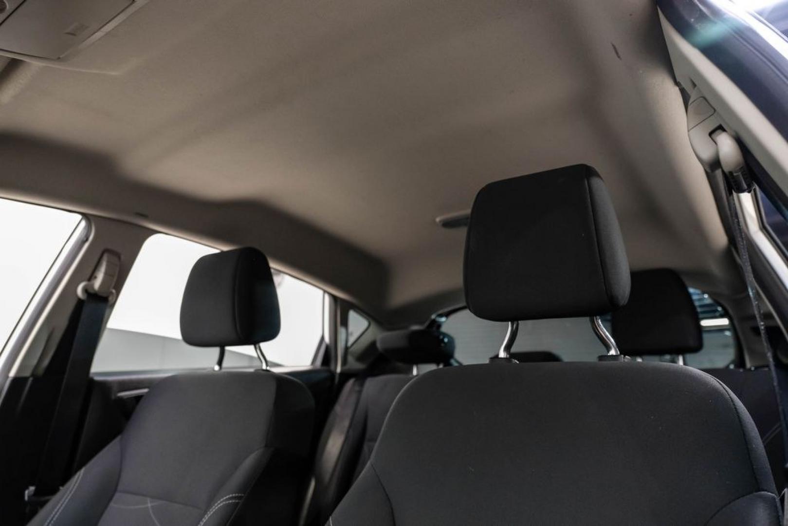 2019 Oxford White /Black Ford Fiesta SE (3FADP4EJXKM) with an 1.6L I4 Ti-VCT engine, Automatic transmission, located at 15300 Midway Rd., Addison, TX, 75001, (972) 702-0011, 32.958321, -96.838074 - Photo#29