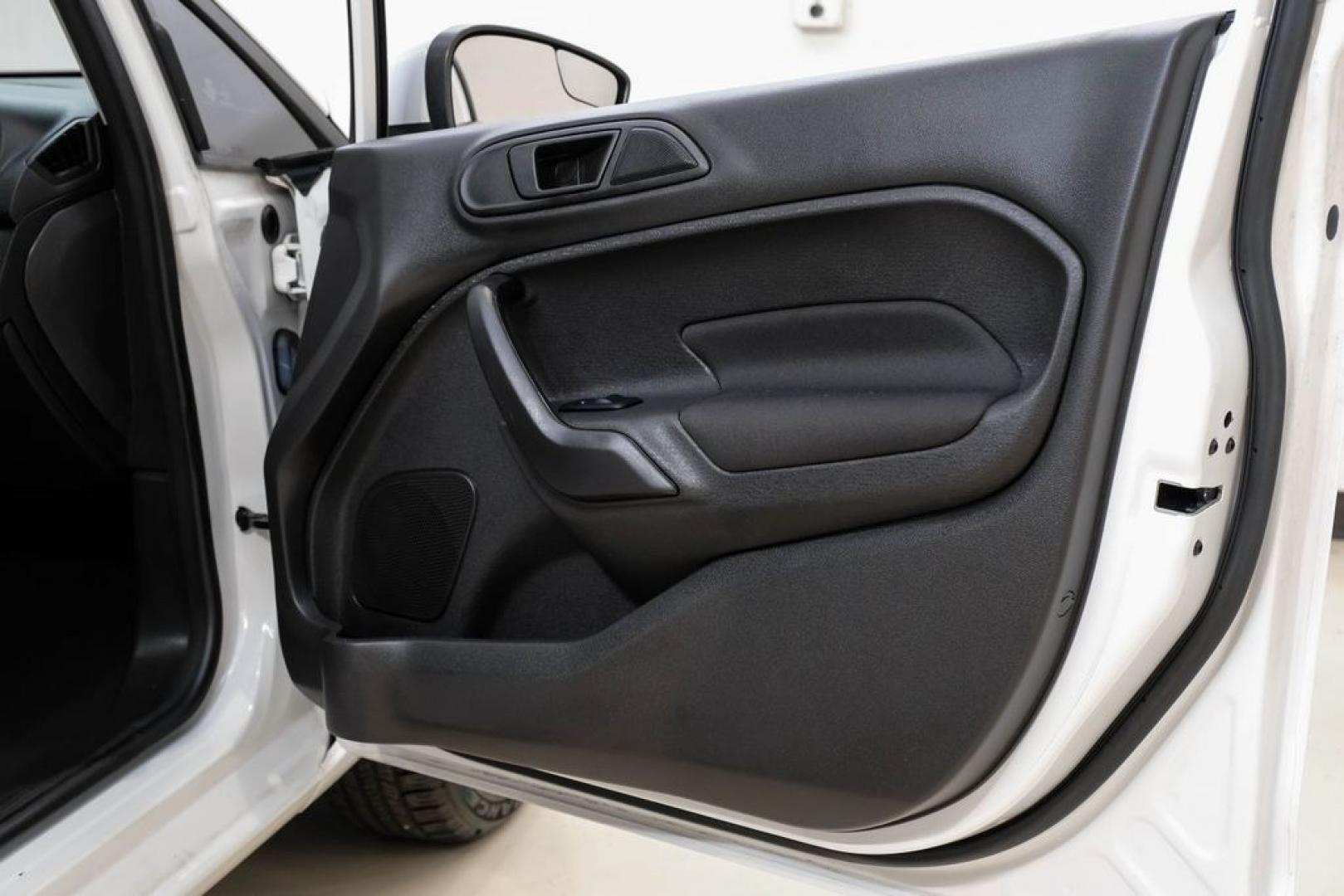 2019 Oxford White /Black Ford Fiesta SE (3FADP4EJXKM) with an 1.6L I4 Ti-VCT engine, Automatic transmission, located at 15300 Midway Rd., Addison, TX, 75001, (972) 702-0011, 32.958321, -96.838074 - Photo#42