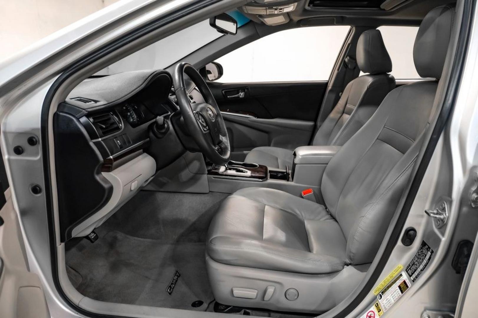 2014 Classic Silver Metallic /Ash Toyota Camry XLE (4T4BF1FK4ER) with an 2.5L I4 SMPI DOHC engine, Automatic transmission, located at 15300 Midway Rd., Addison, TX, 75001, (972) 702-0011, 32.958321, -96.838074 - Photo#3