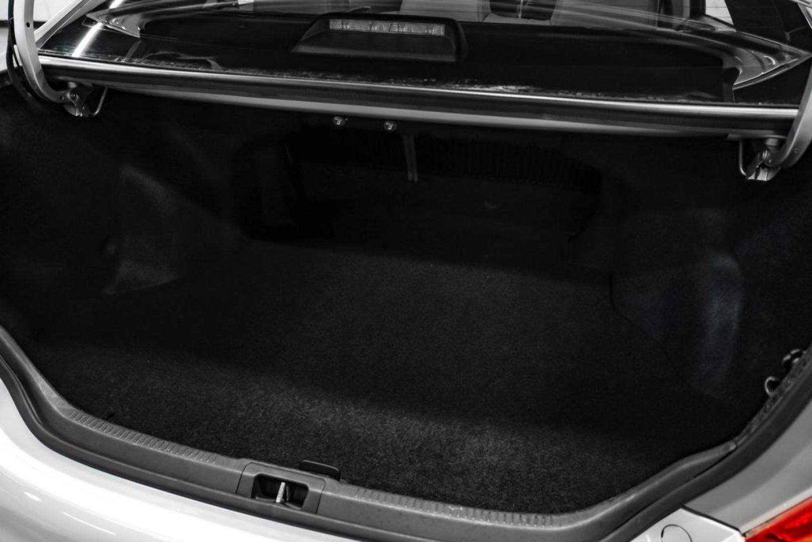 2014 Classic Silver Metallic /Ash Toyota Camry XLE (4T4BF1FK4ER) with an 2.5L I4 SMPI DOHC engine, Automatic transmission, located at 15300 Midway Rd., Addison, TX, 75001, (972) 702-0011, 32.958321, -96.838074 - Photo#53