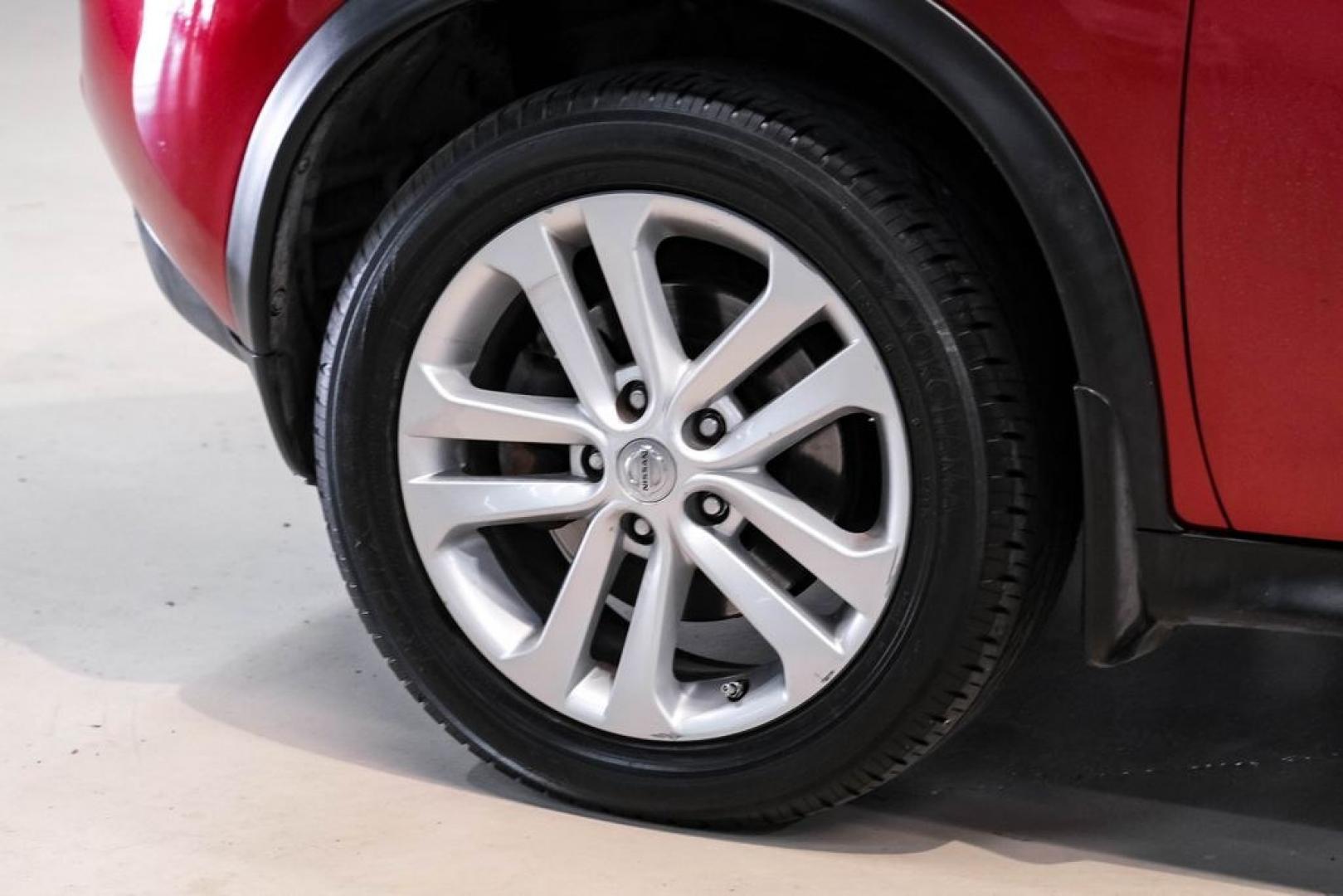 2012 Cayenne Red /Black/Red Nissan Juke SV (JN8AF5MV2CT) with an 1.6L I4 DOHC 16V engine, CVT transmission, located at 15300 Midway Rd., Addison, TX, 75001, (972) 702-0011, 32.958321, -96.838074 - Photo#55